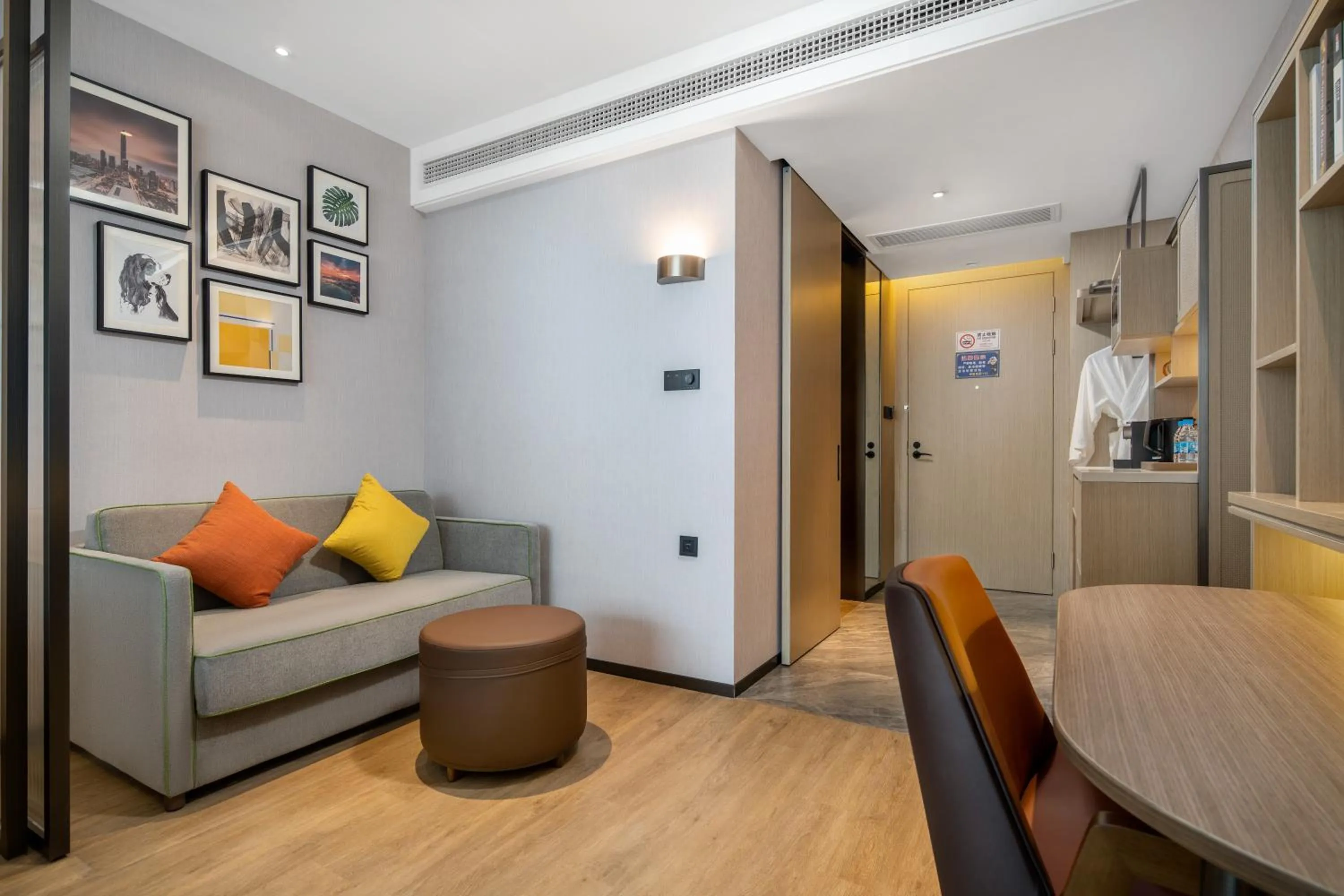 Seating area in Home2 Suites by Hilton Shenzhen Nanshan Science & Technology Park