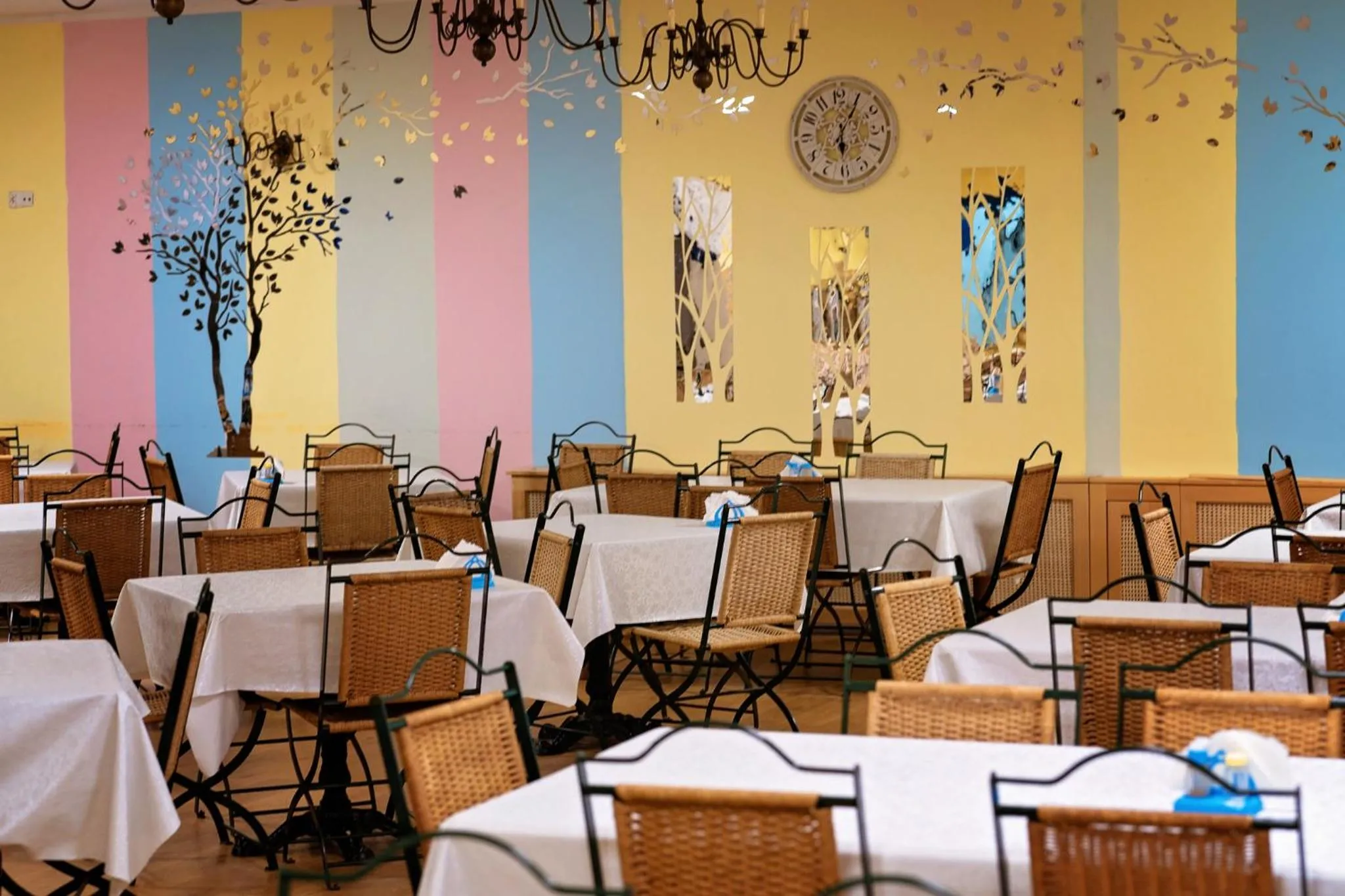 Dining area in Stilo Hotel