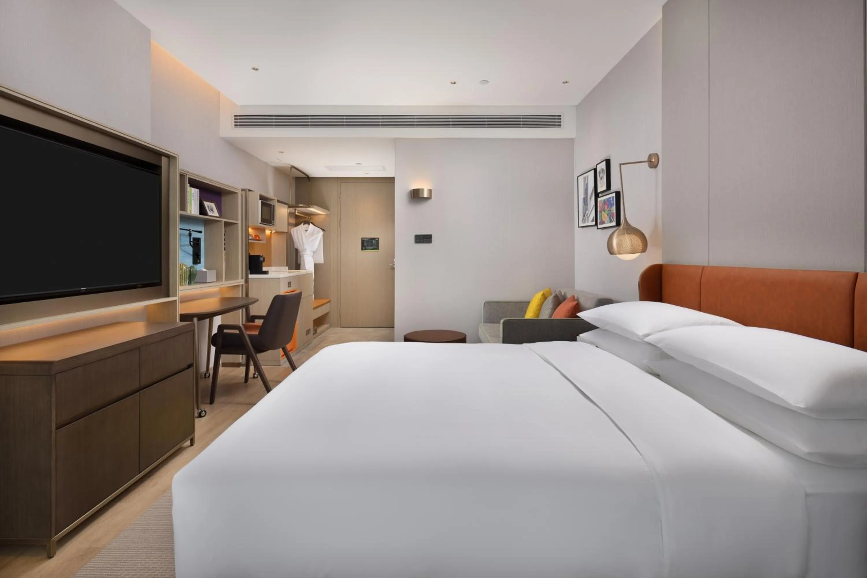 hair dresser in Home2 Suites By Hilton Foshan Jiujiang