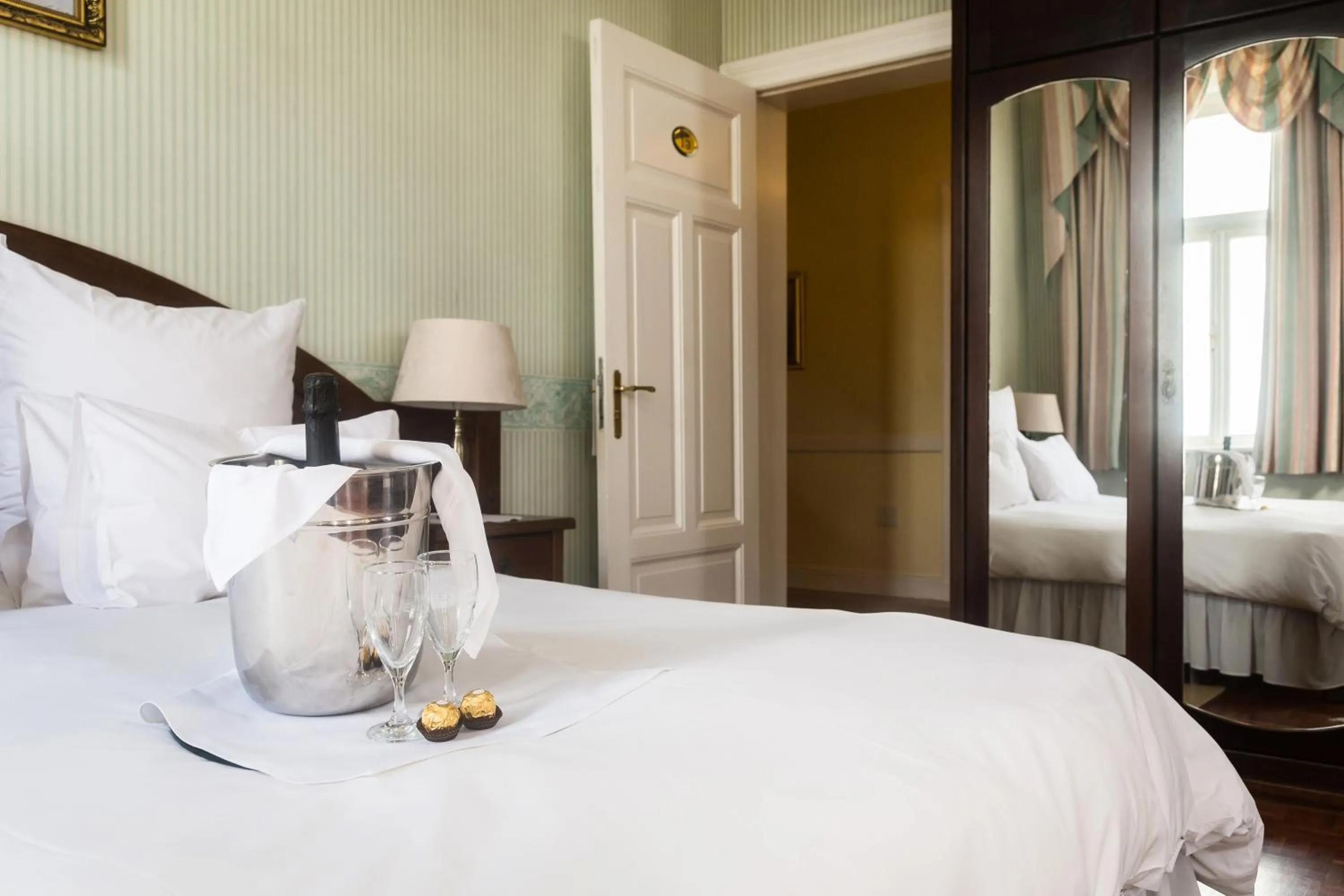 Bedroom in Hotel Eberwein Garni