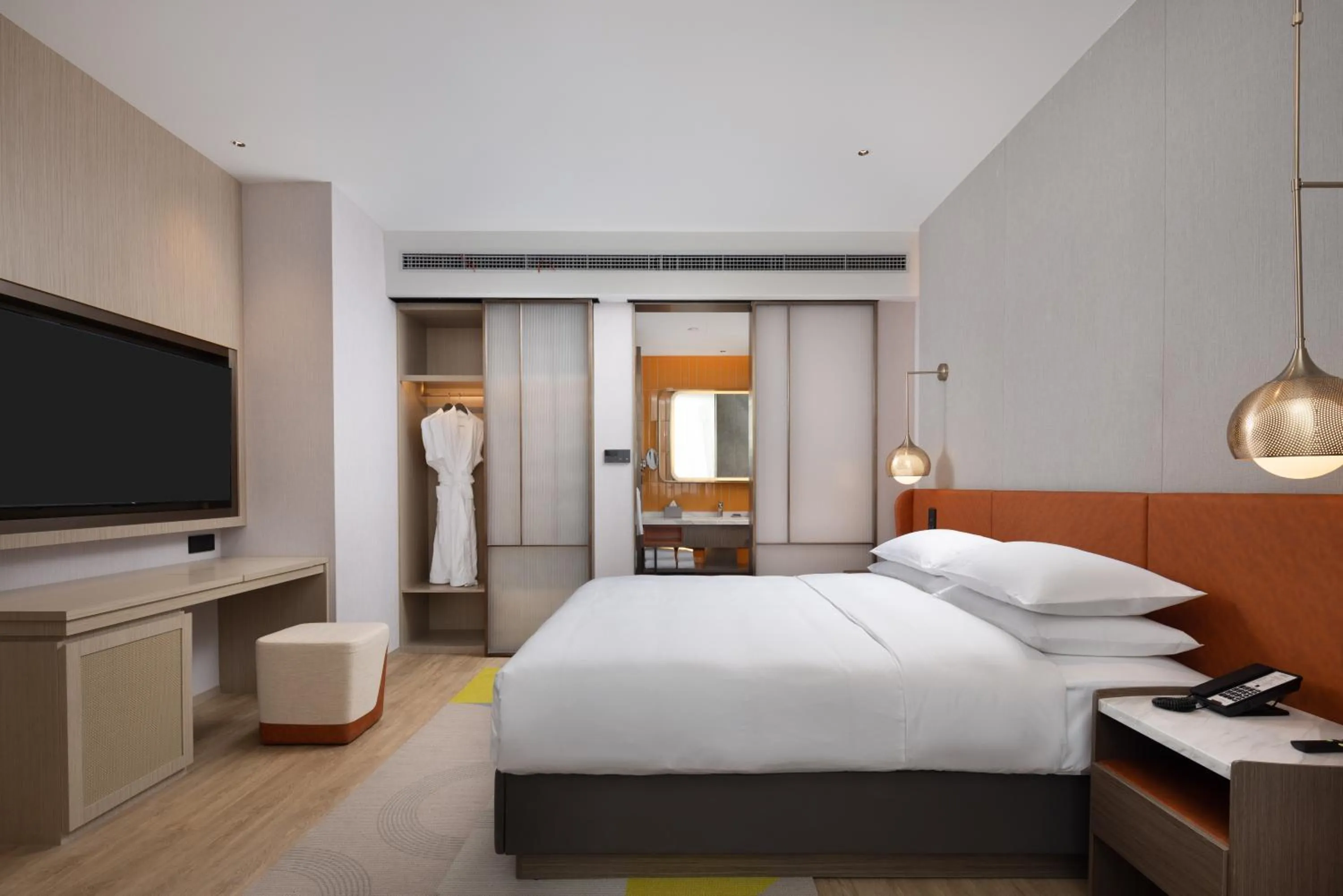 Bed in Home2 Suites by Hilton Beijing Shunyi
