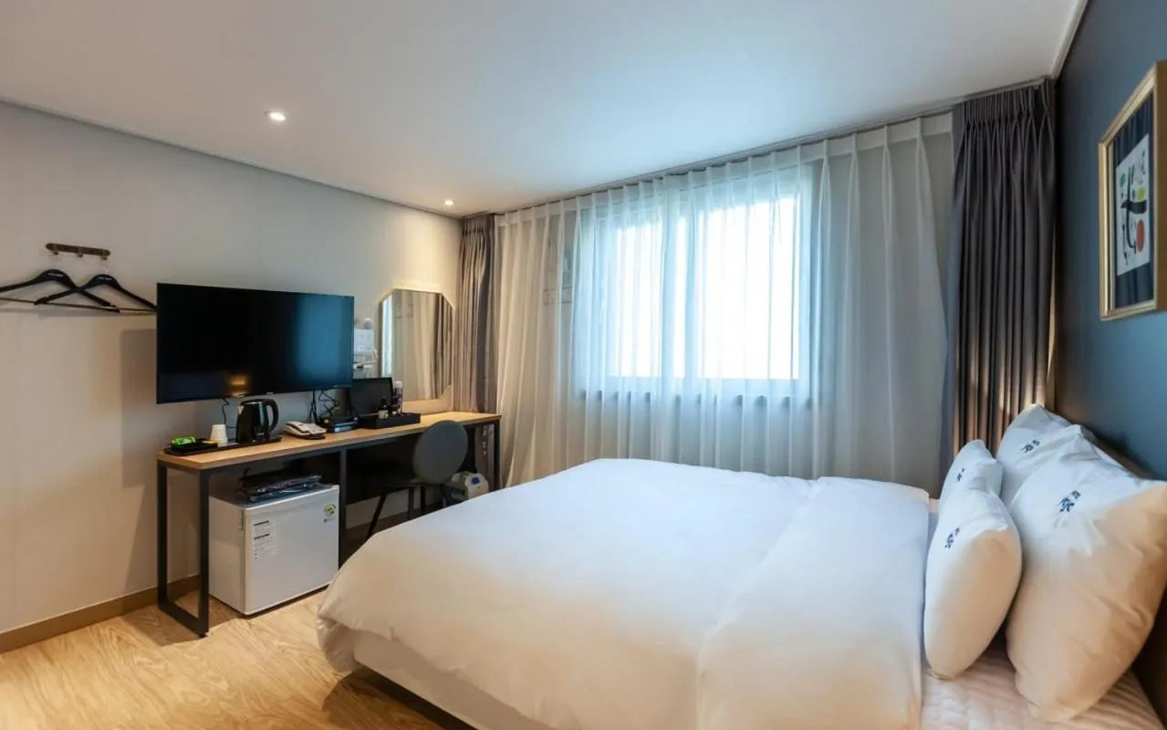 Bed in YAJA Hotel Tongyeong Ferry Terminal Branch