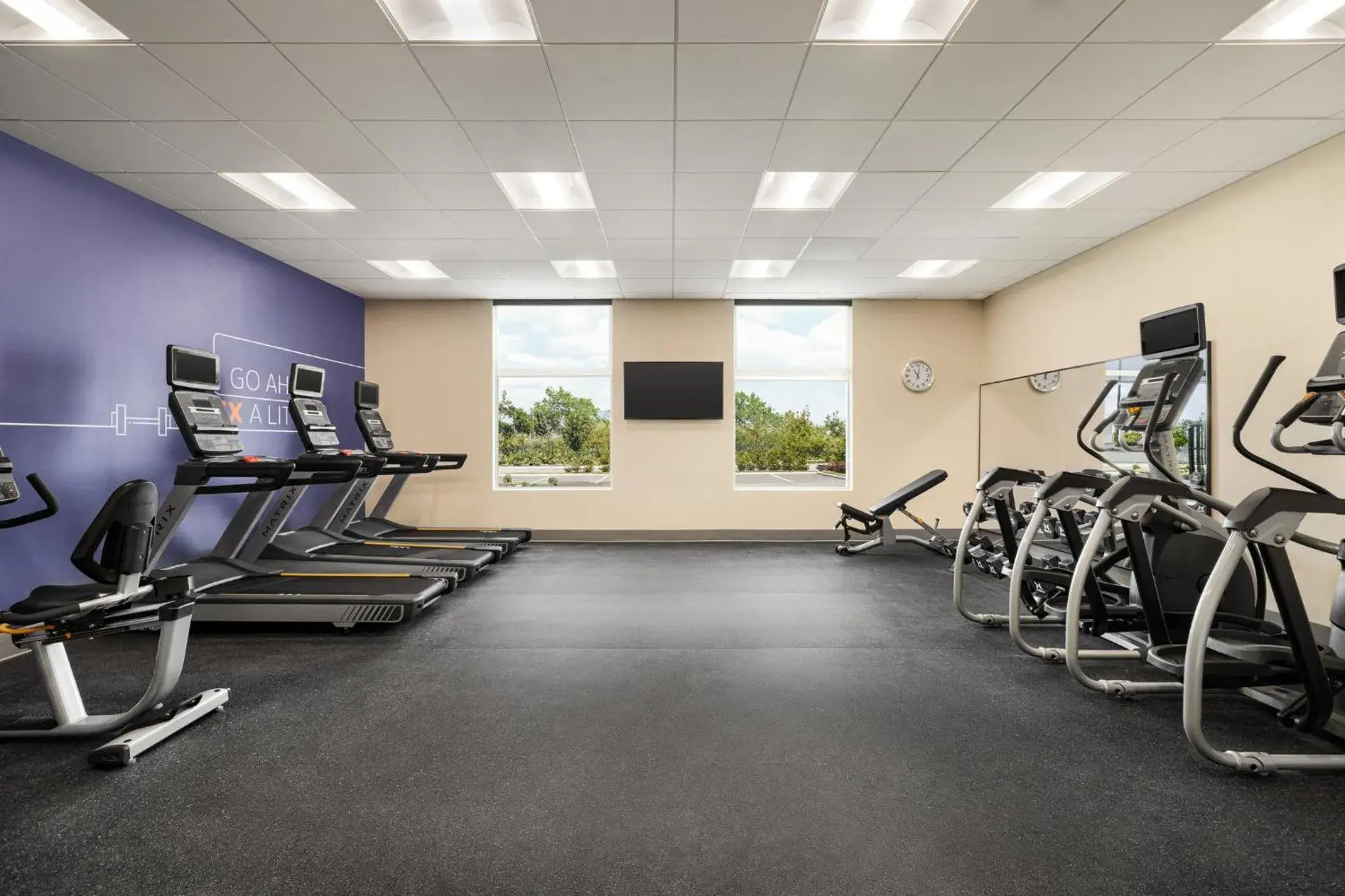 Fitness centre/facilities in Holiday Inn Express - Strathroy by IHG Fitness centre/facilities in Holiday Inn Express - Strathroy by IHG