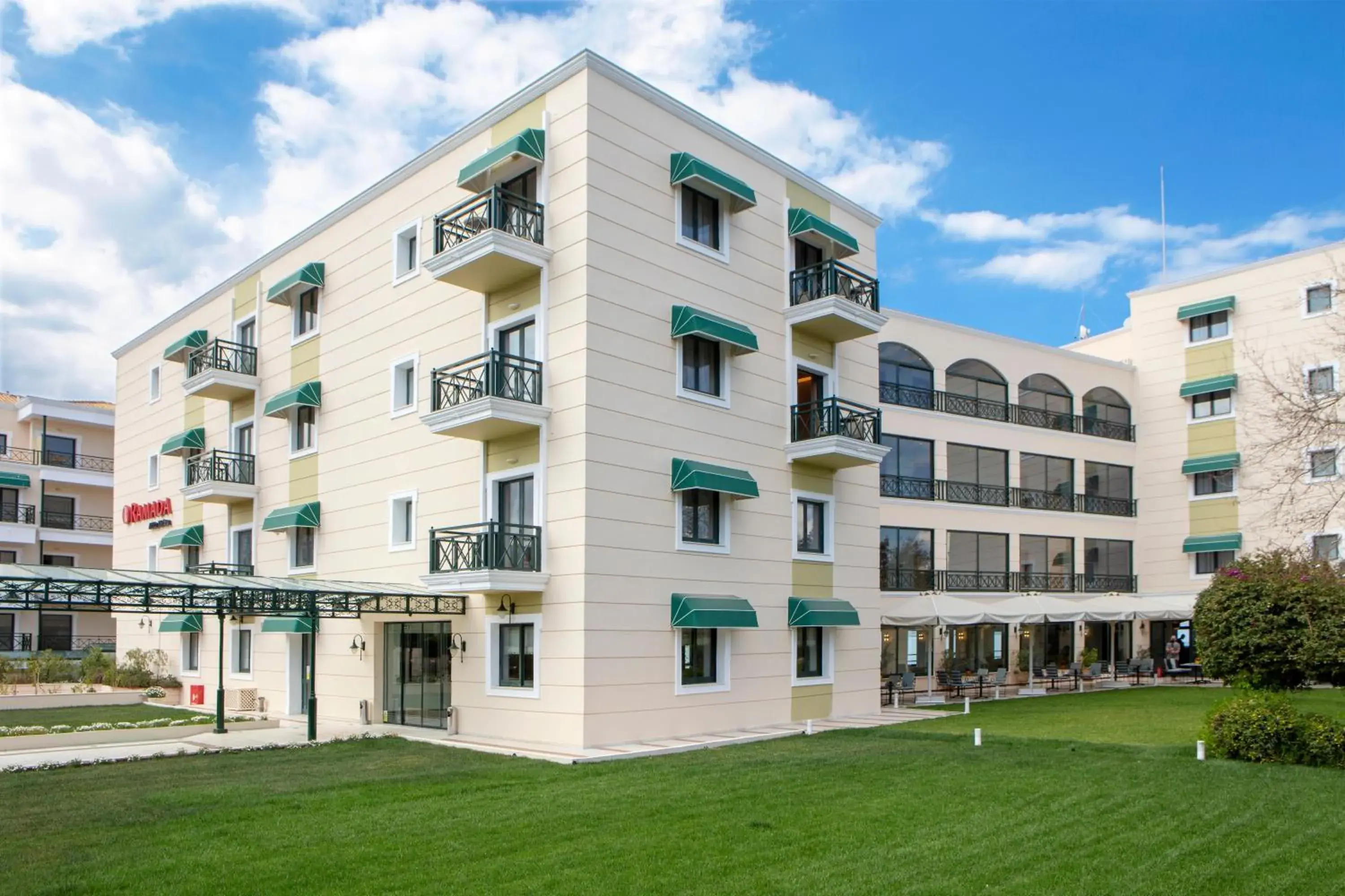 Property building in Ramada by Wyndham , Athens Club Attica Riviera Property building in Ramada by Wyndham , Athens Club Attica Riviera