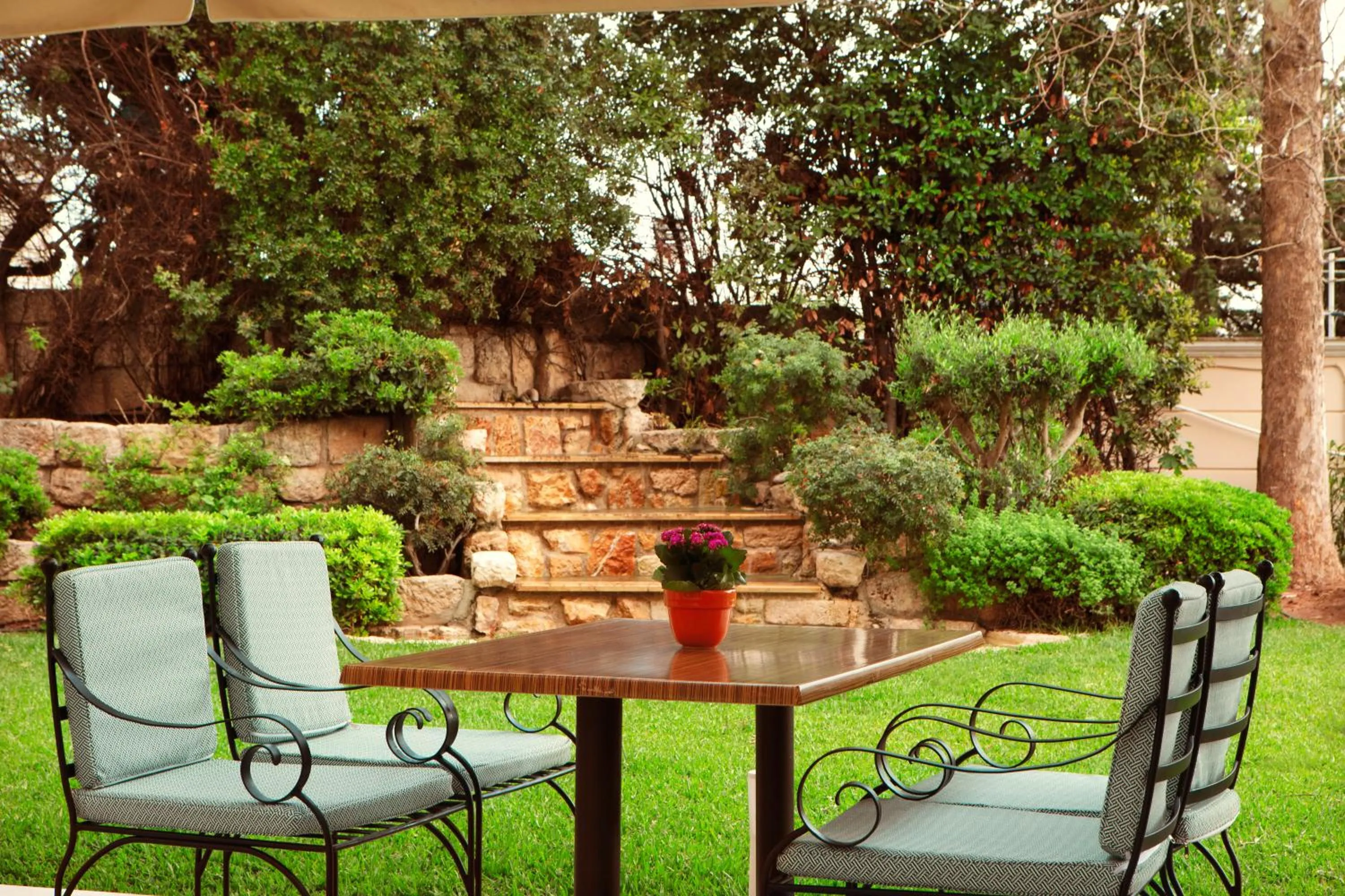 Zeus Essence Ramada by Wyndham Athens