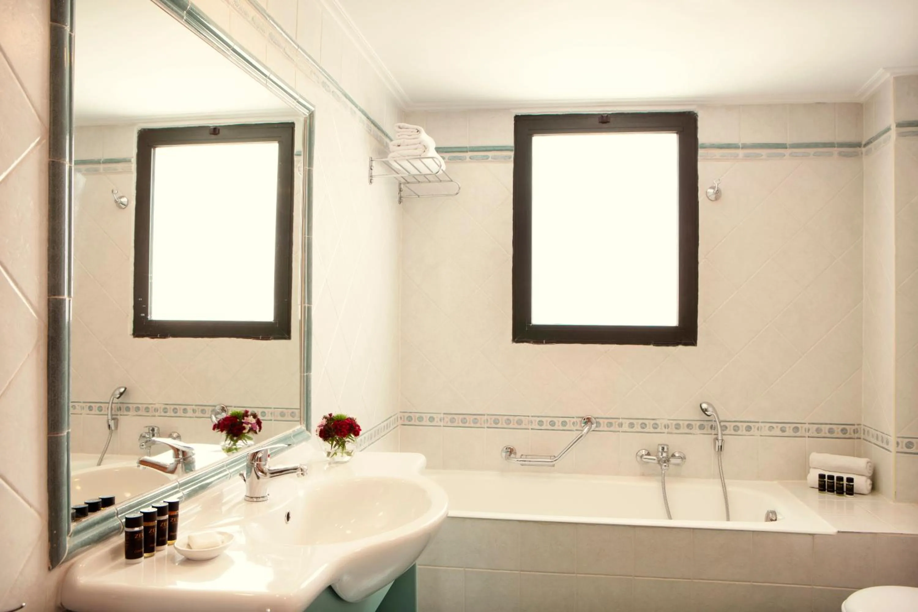 Zeus Essence Ramada by Wyndham Athens