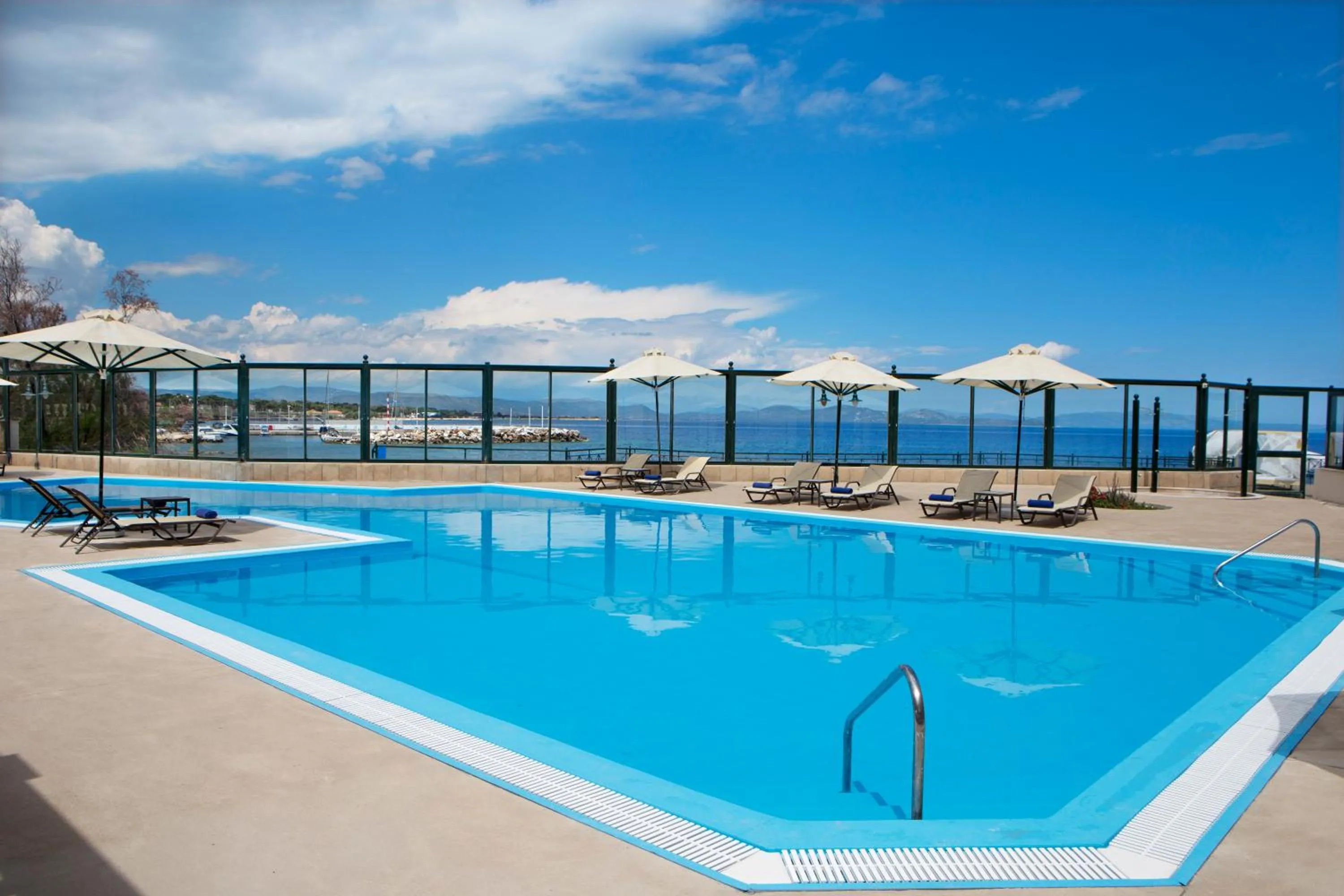 Swimming pool in Zeus Essence Ramada by Wyndham Athens