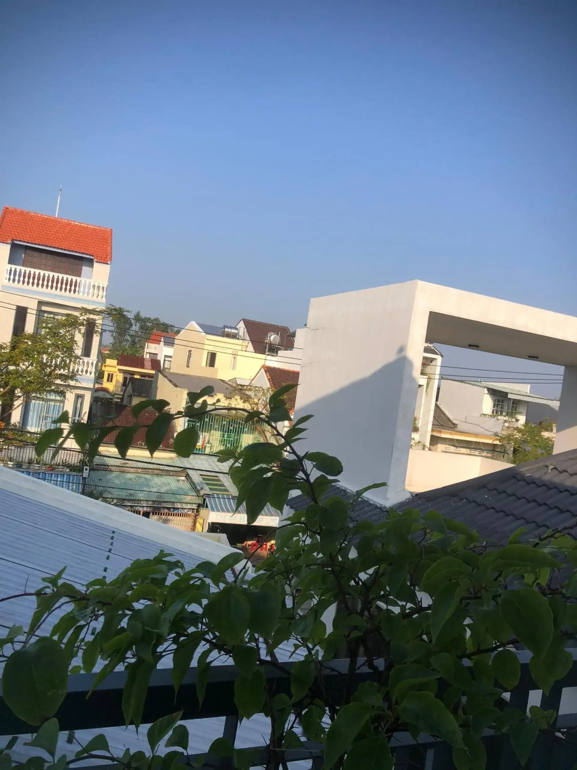 Triple Room with Balcony in Homestay Phương House Triple Room with Balcony in Homestay Phương House