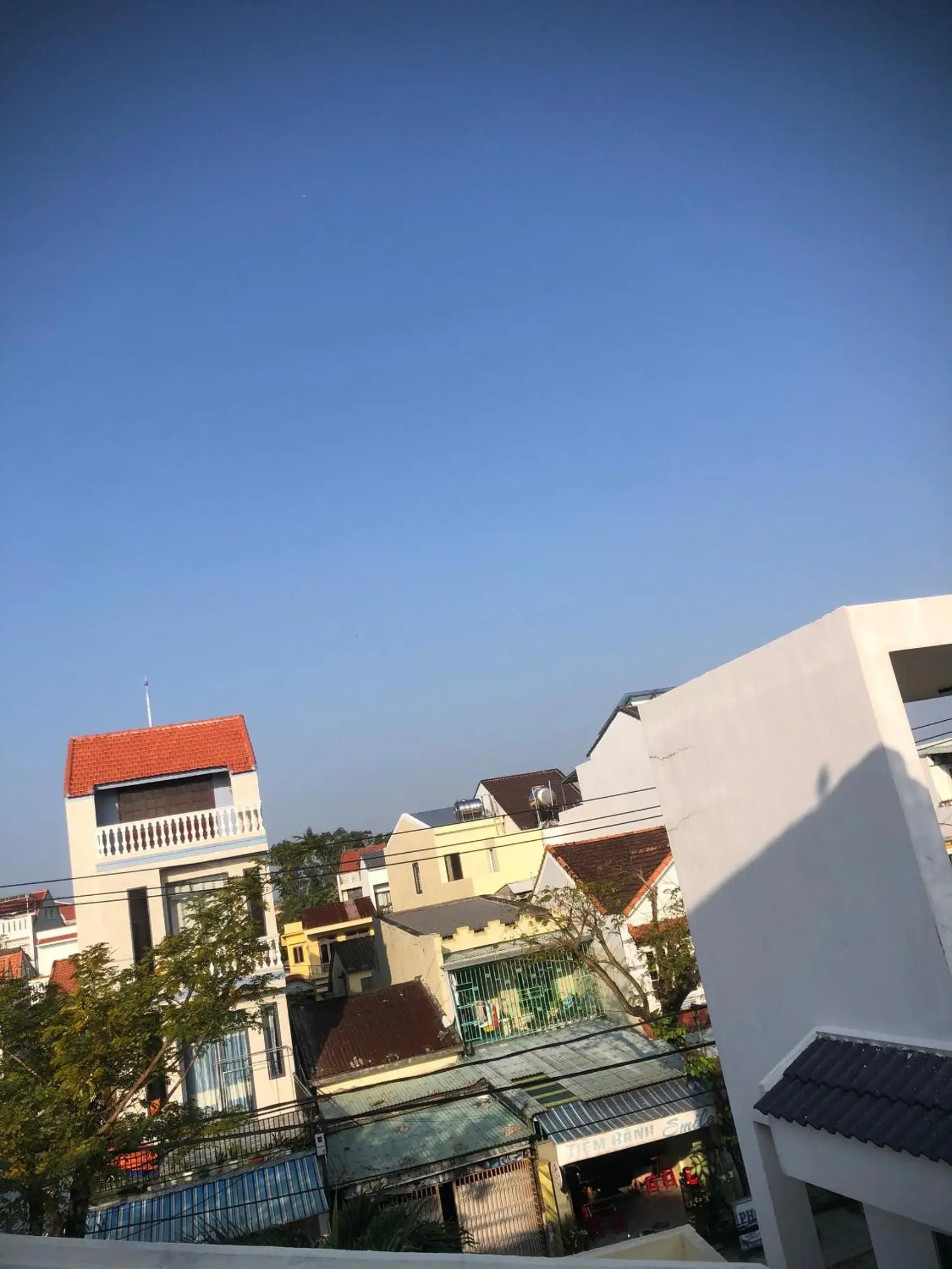 Triple Room with Balcony in Homestay Phương House Triple Room with Balcony in Homestay Phương House