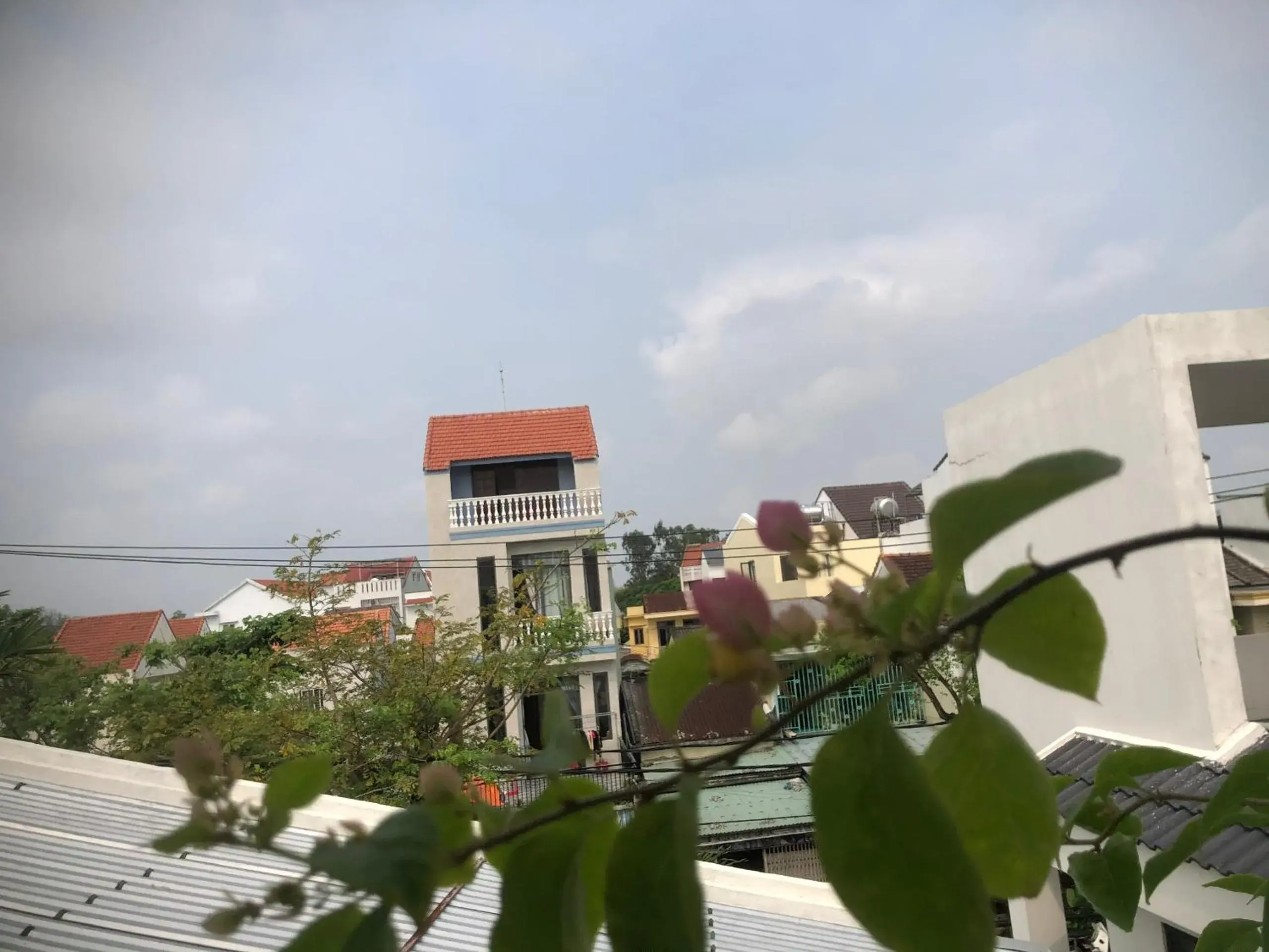 Triple Room with Balcony in Homestay Phương House Triple Room with Balcony in Homestay Phương House