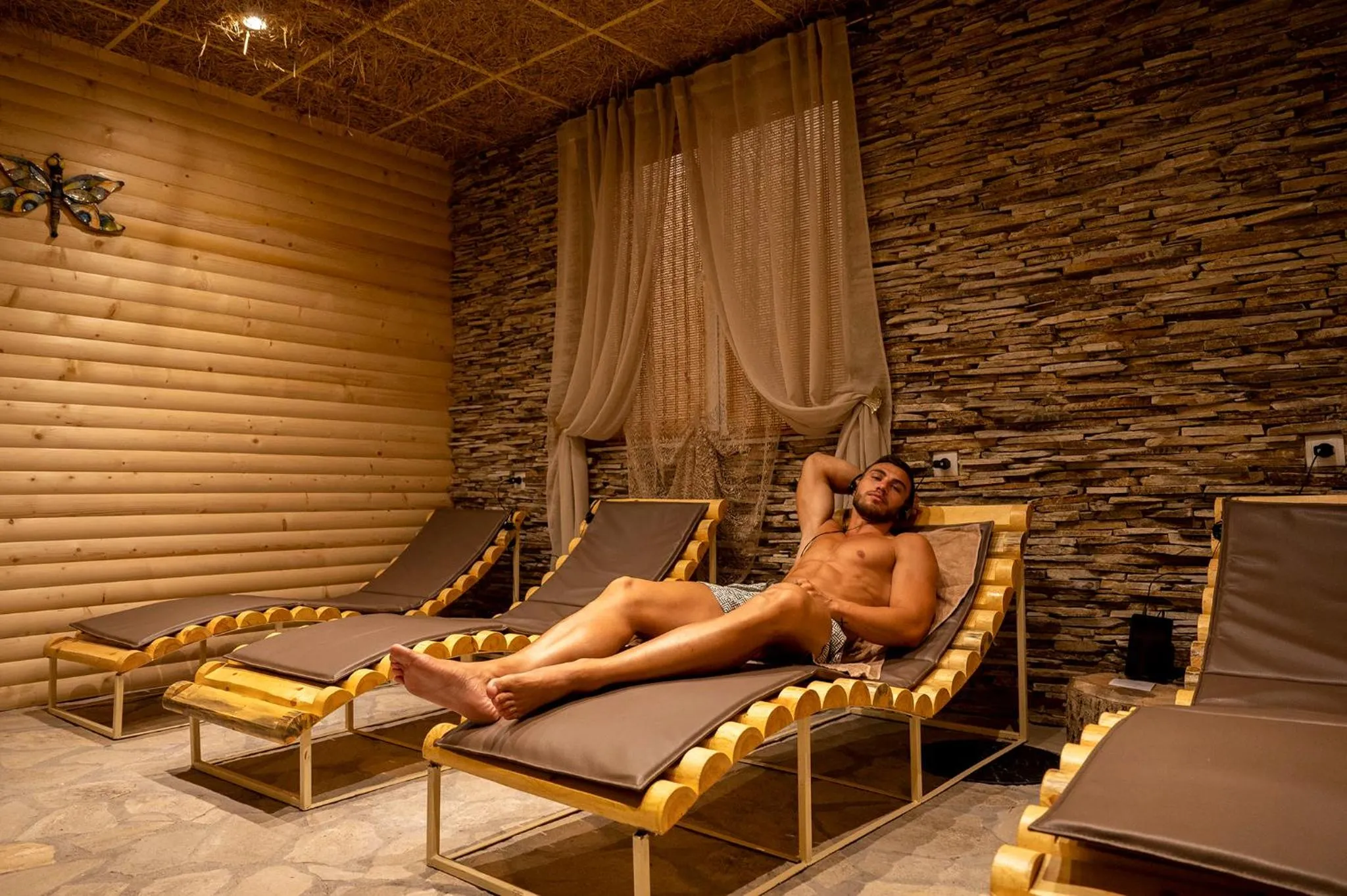 People in Glamping Alliance Hotel