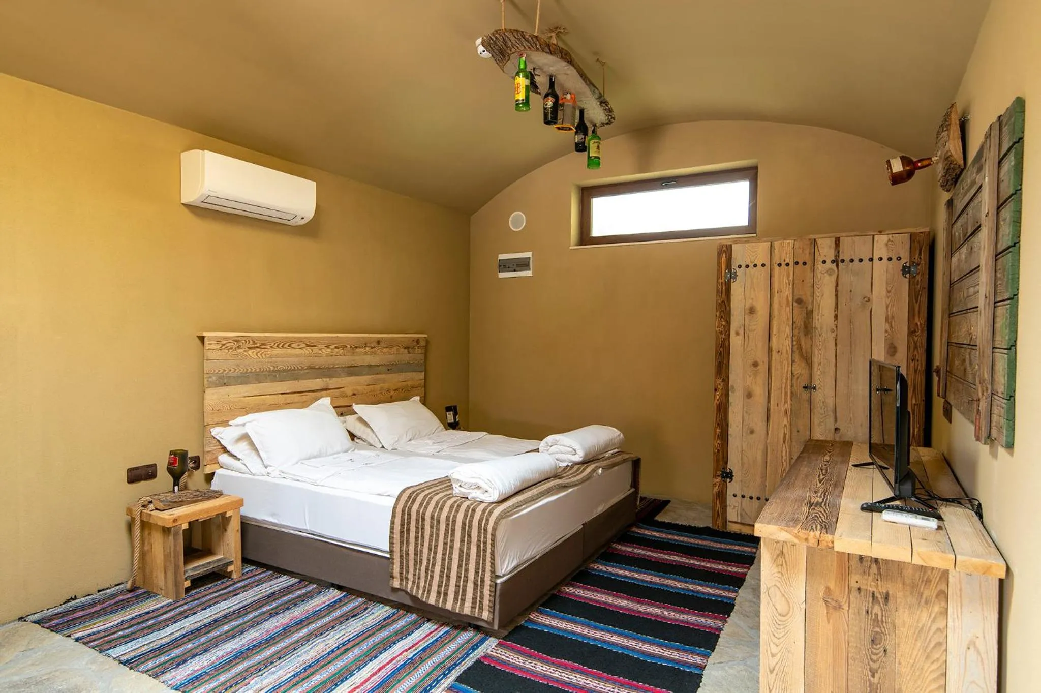 Bed in Glamping Alliance Hotel