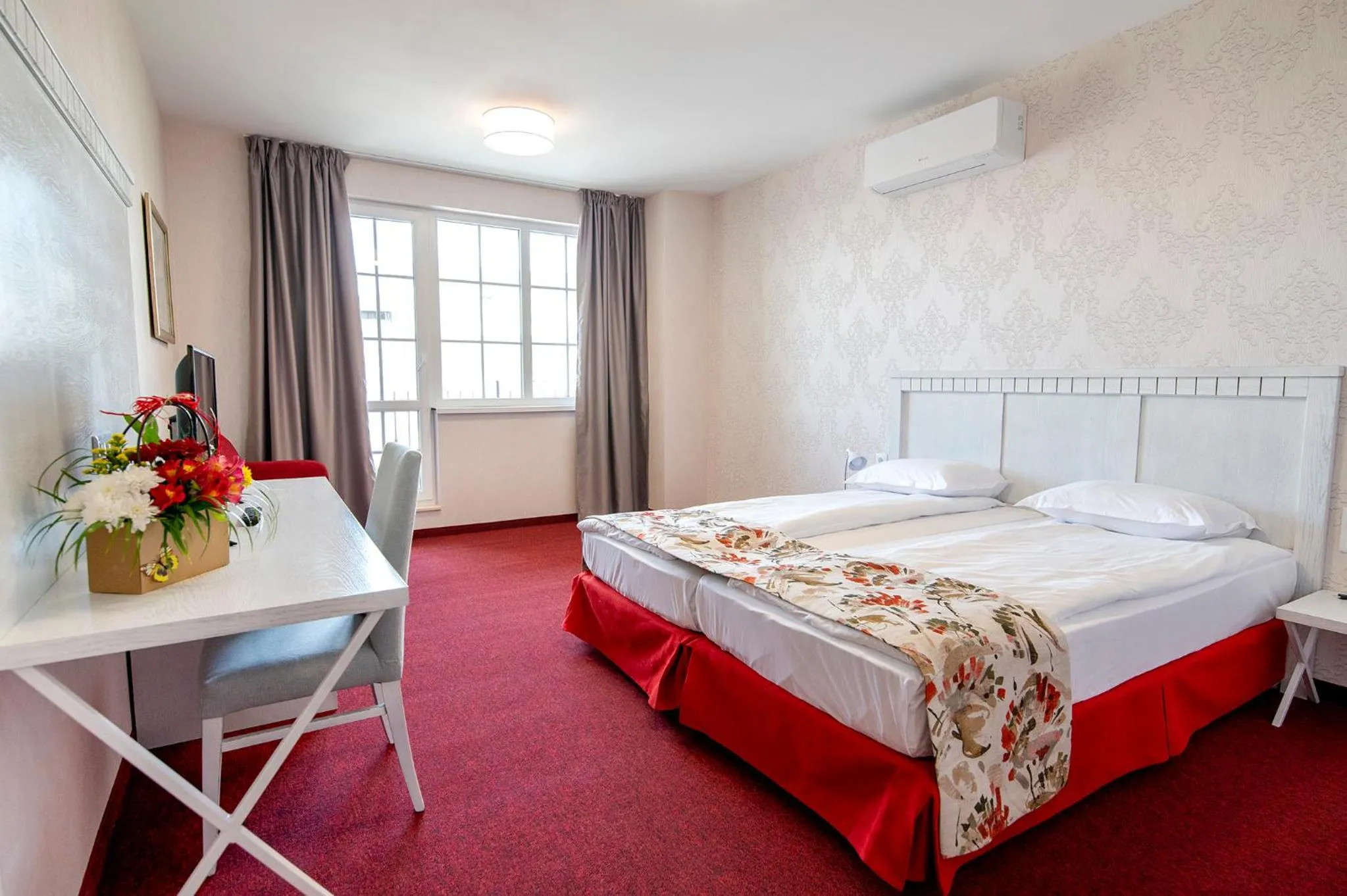Bed in Glamping Alliance Hotel