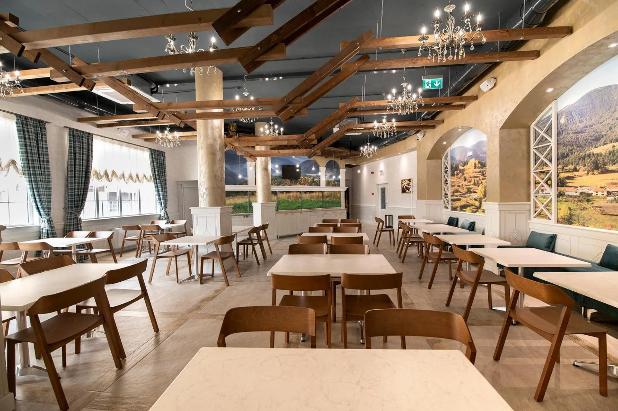Restaurant/places to eat in Glamping Alliance Hotel