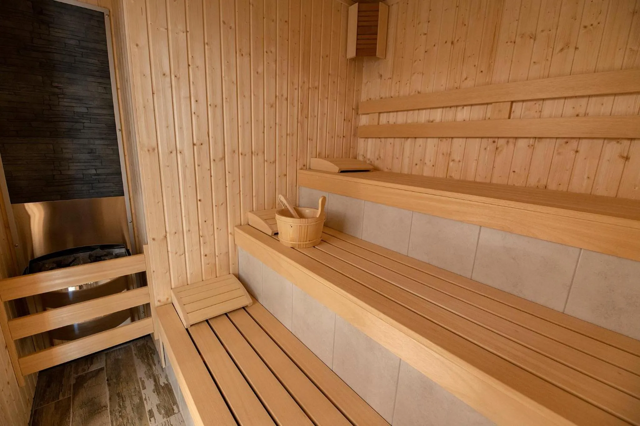 Sauna in Glamping Alliance Hotel