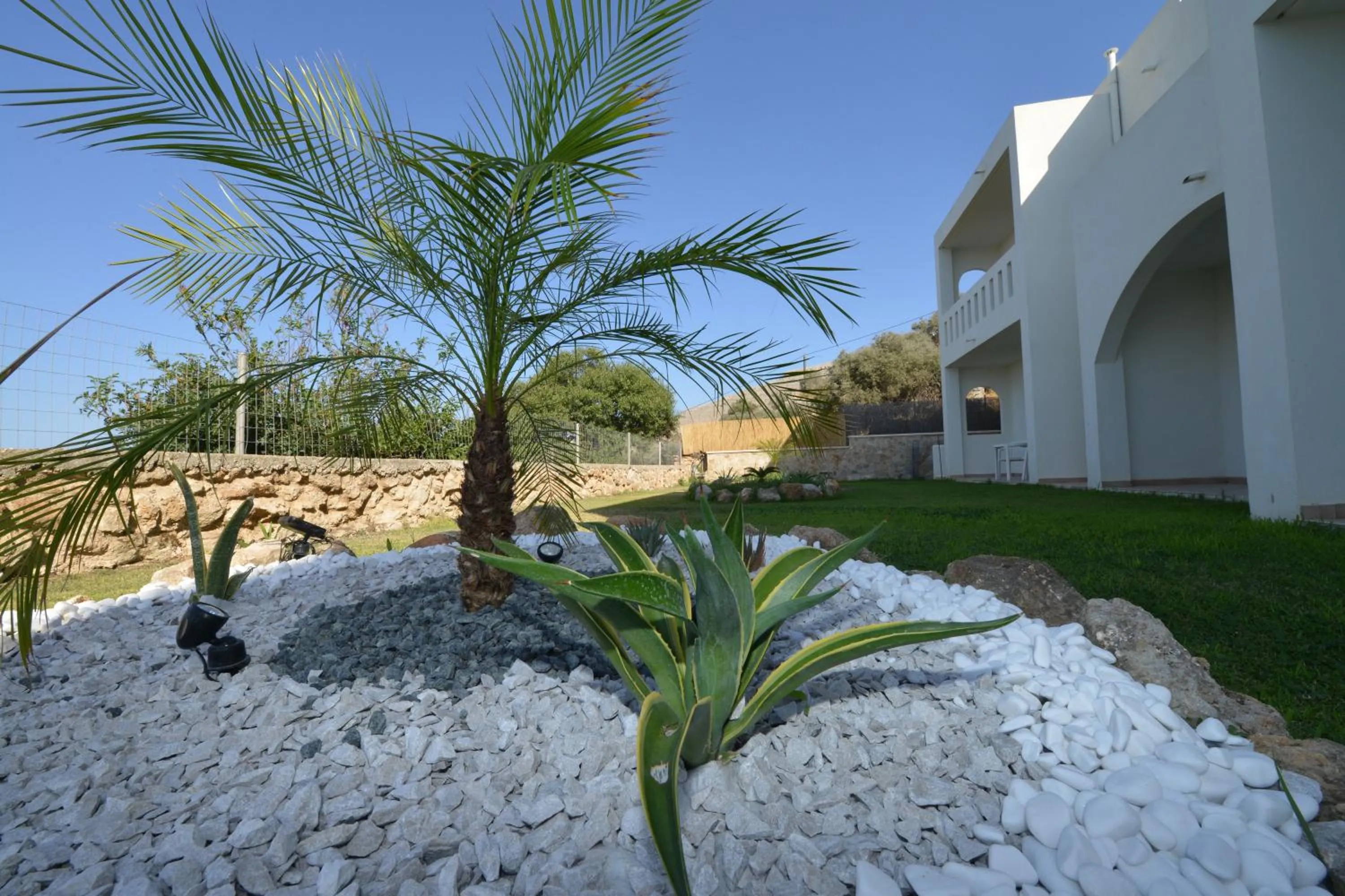 Decorative detail in Golden View Studios
