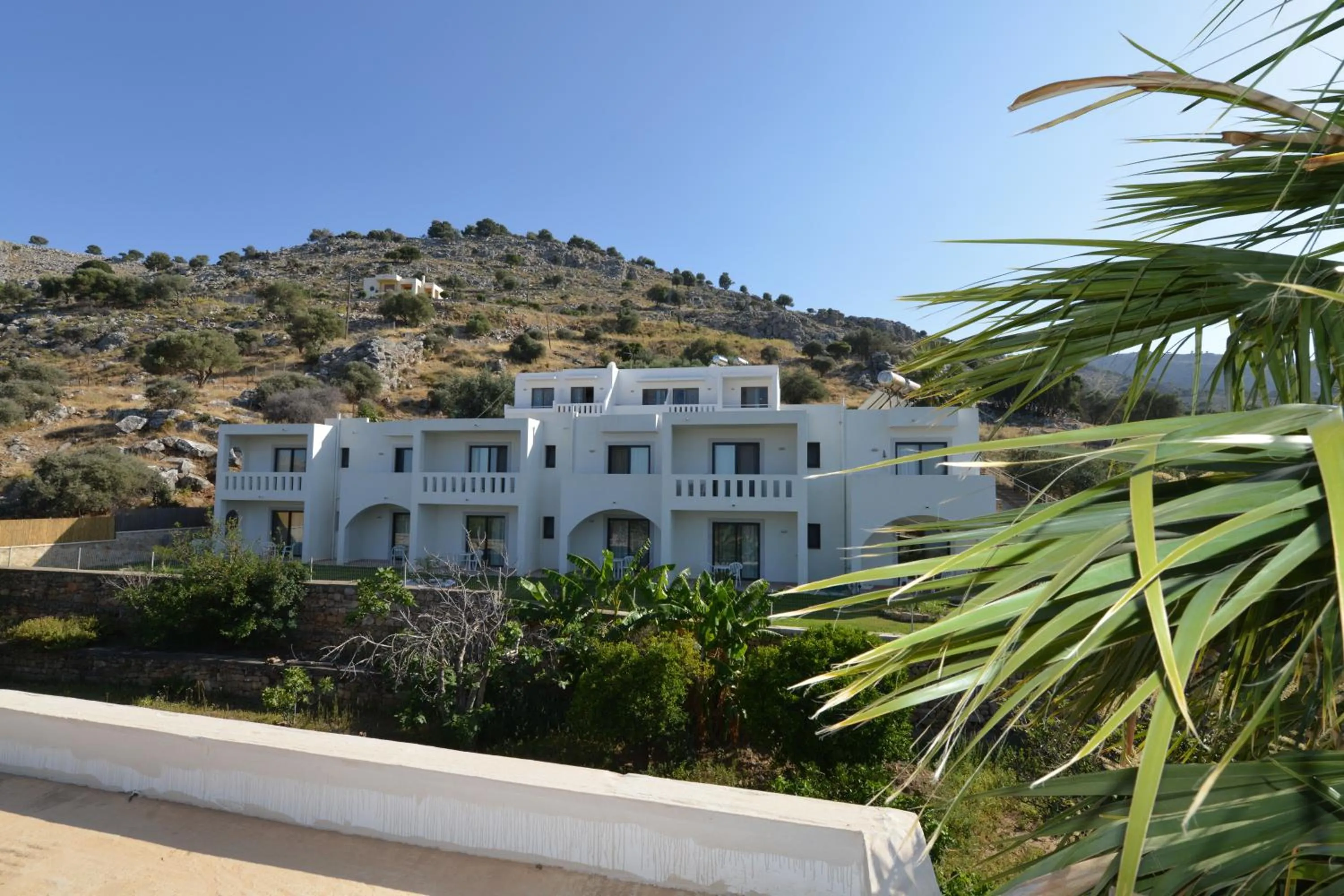 Facade/entrance in Golden View Studios