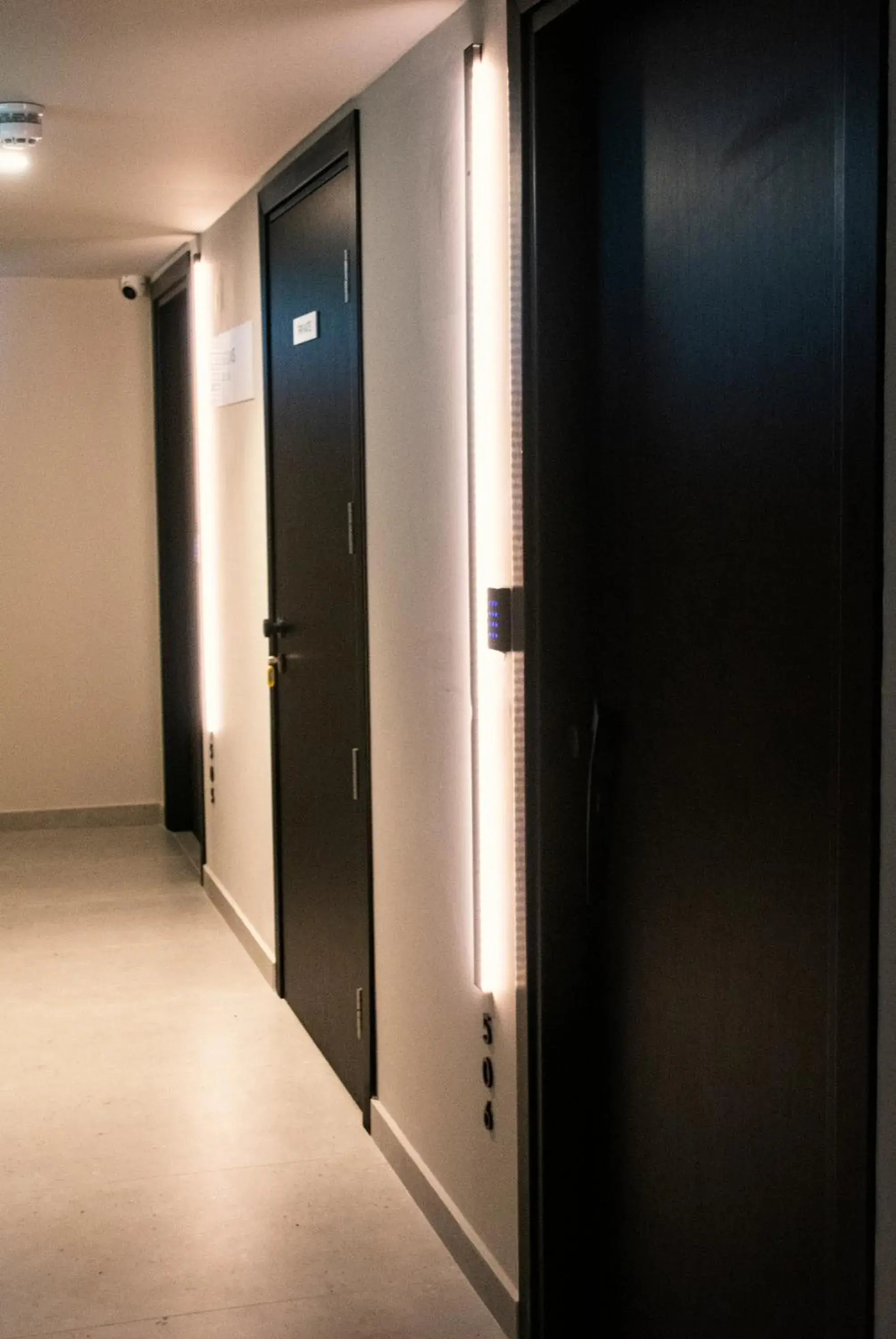 Property building in Park Heights by the Warren Collection Property building in Park Heights by the Warren Collection