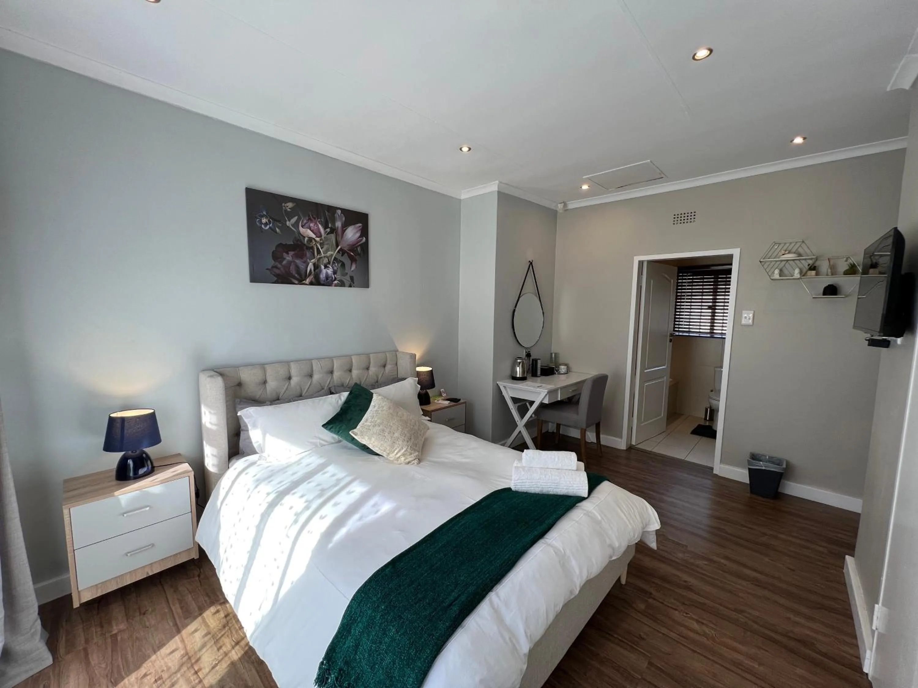 Bedroom, Bed in Le'Ciara Luxury Guest House