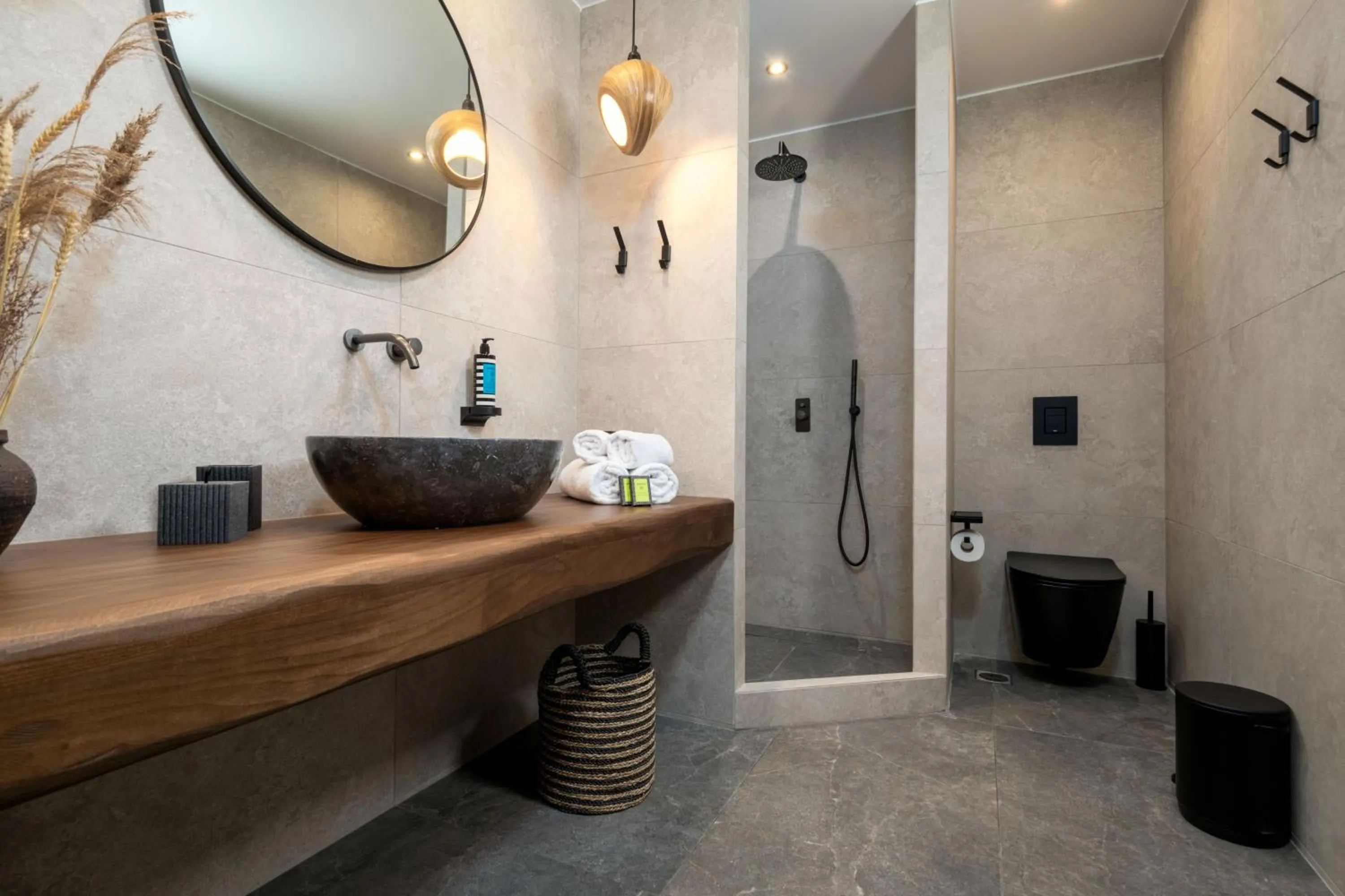 Bathroom in Villa Kelly Rooms & Suites