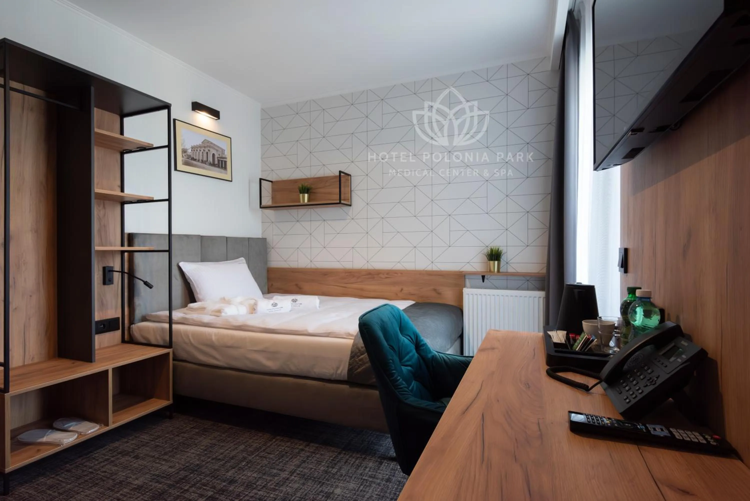 Bed in Hotel Polonia PARK Medical Center & Spa