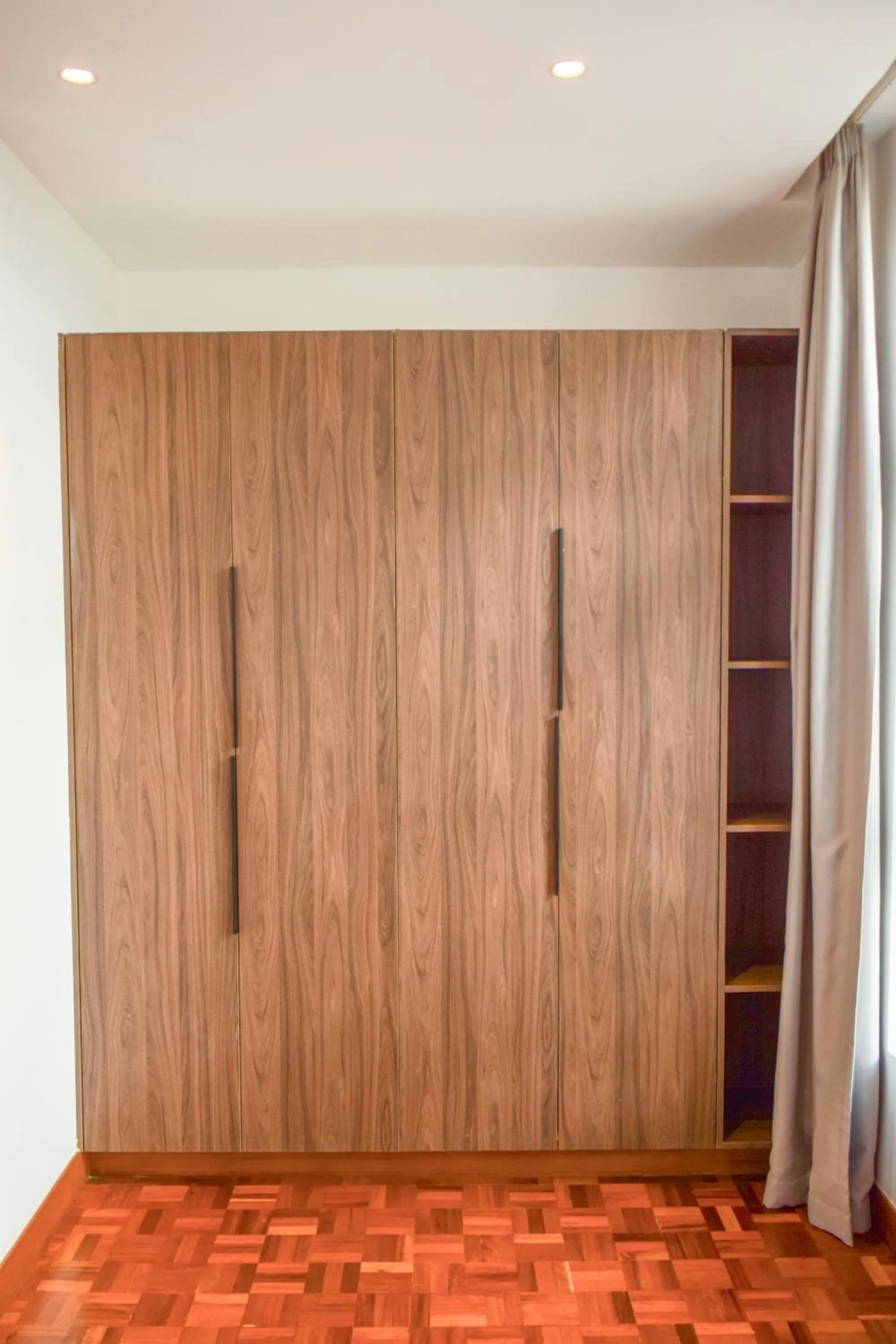 wardrobe in Broadwalk Residency