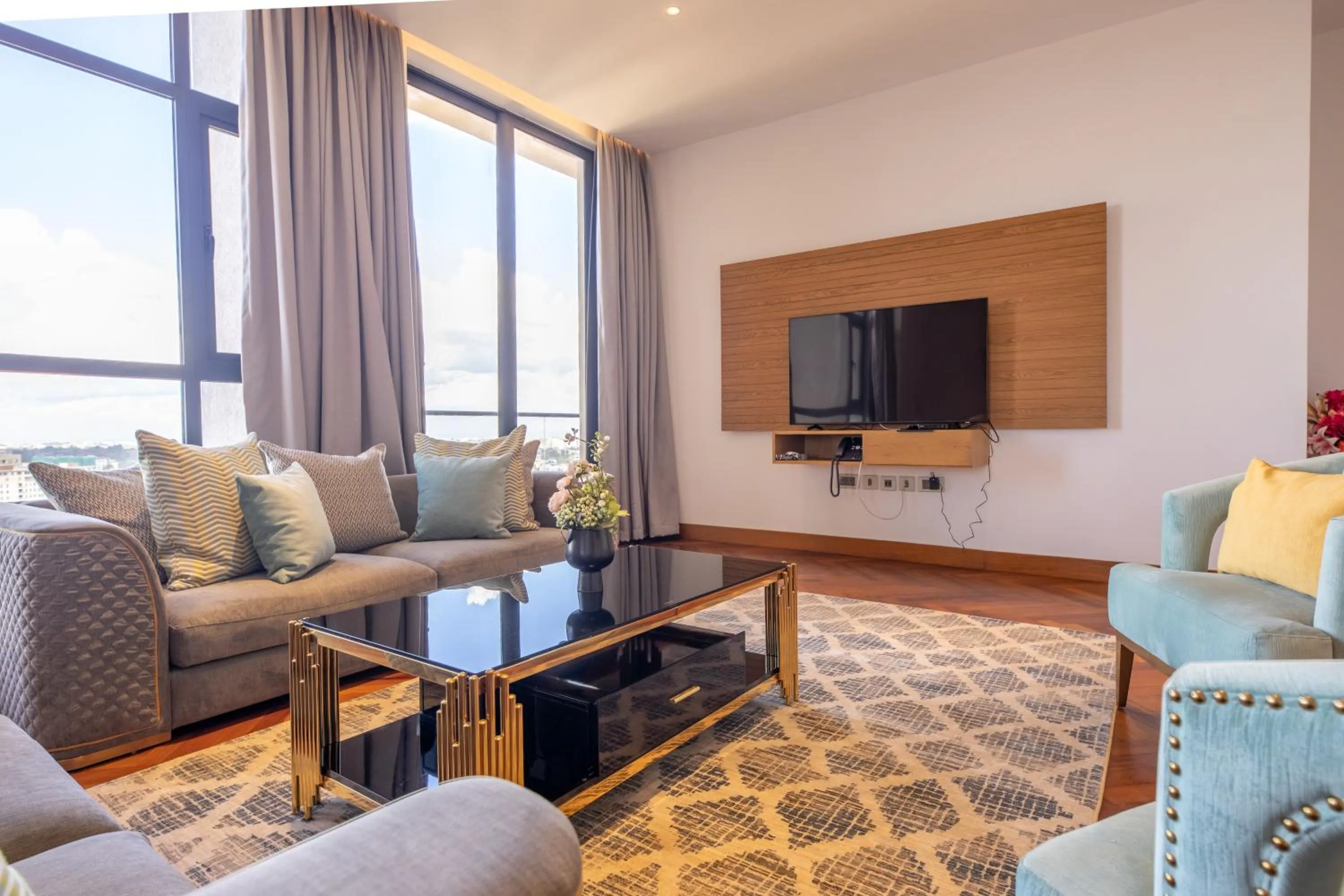 TV and multimedia in Broadwalk Residency