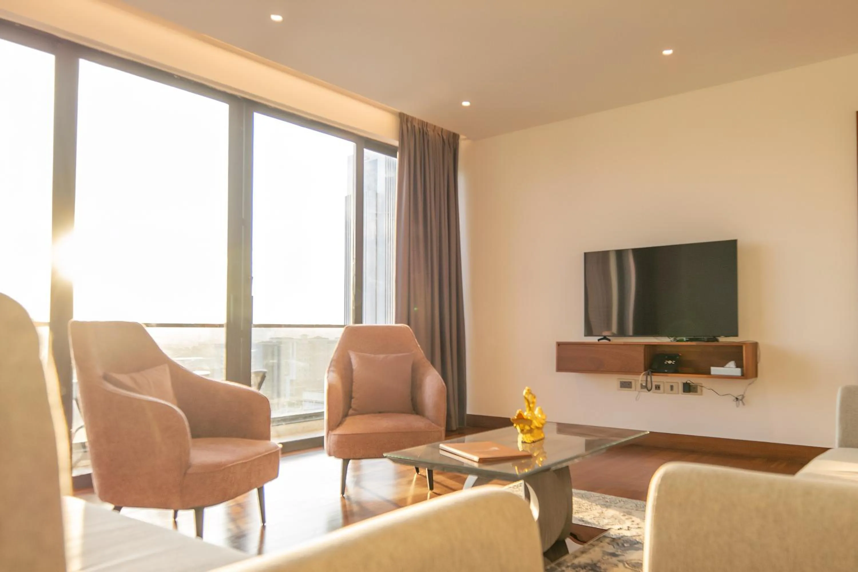 TV and multimedia in Broadwalk Residency