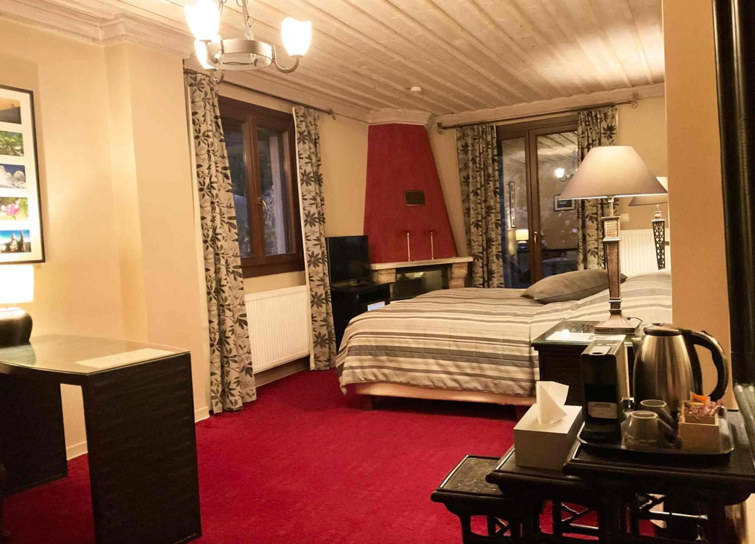 Bed in Boutique Hotel Skamnos Arachova