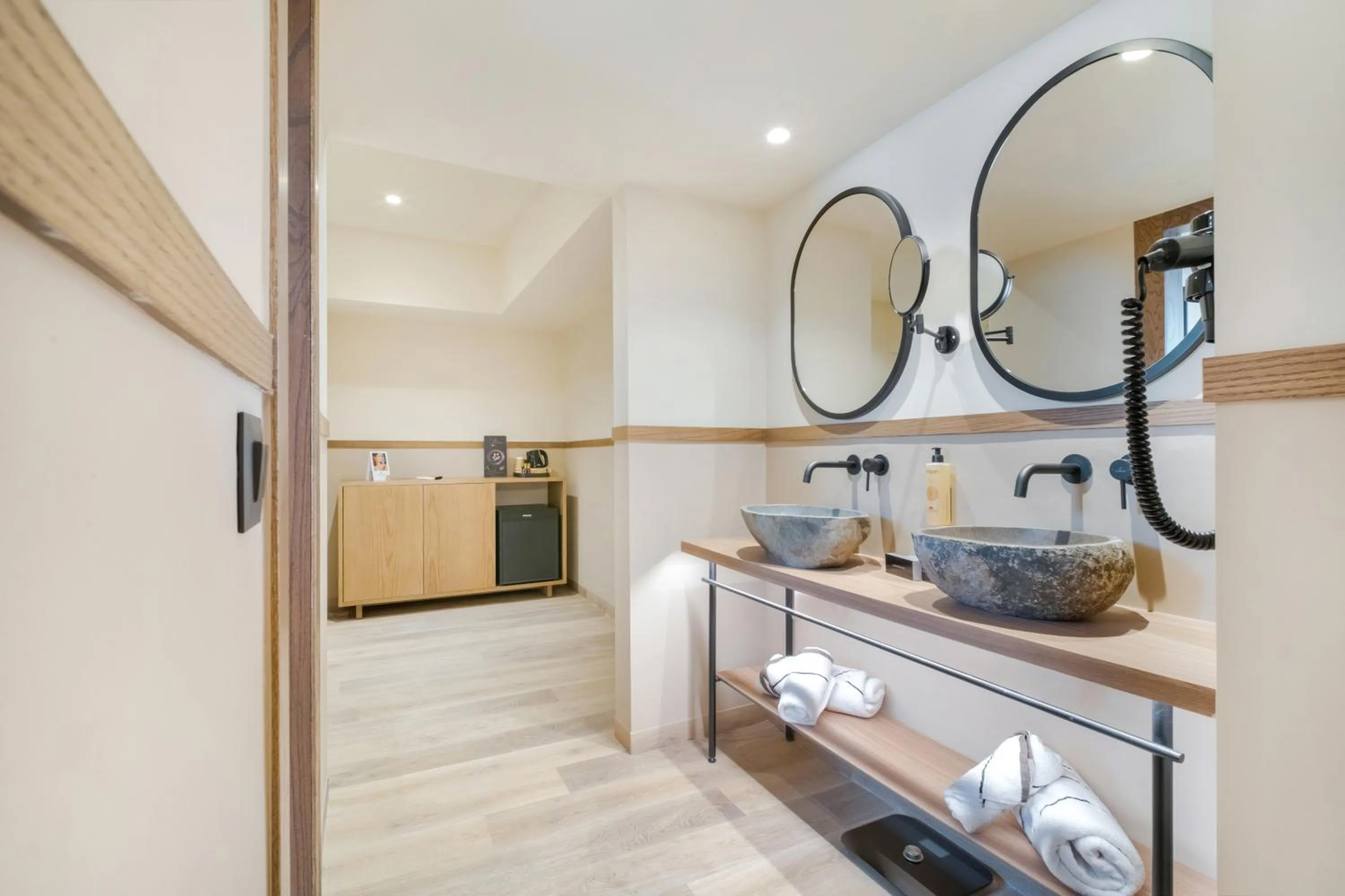 Family in Capsis Astoria Heraklion