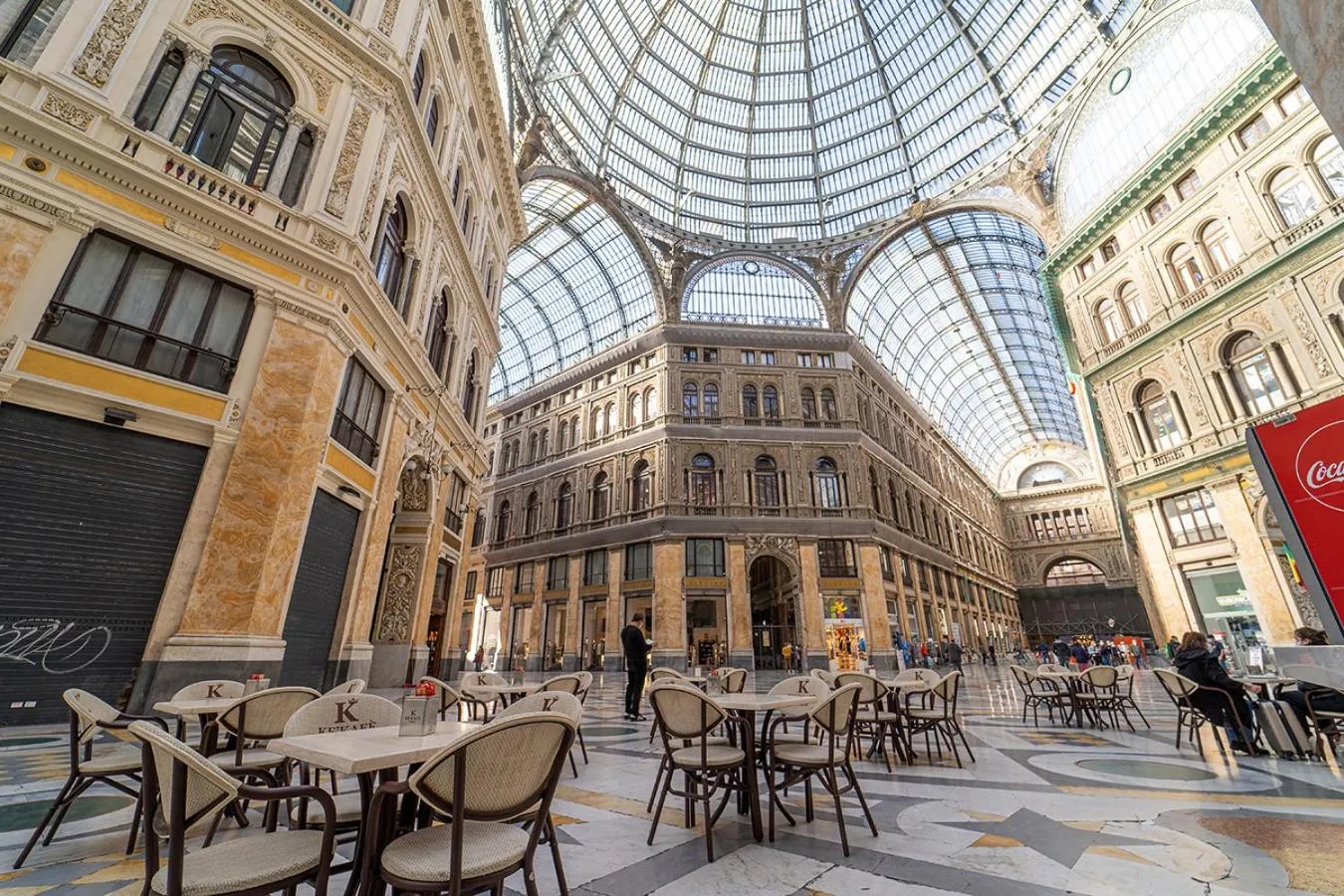 Property building in P.C. Boutique H. LifeStyle, Napoli Centro, by ClaPa Group Dislocated Hospitality