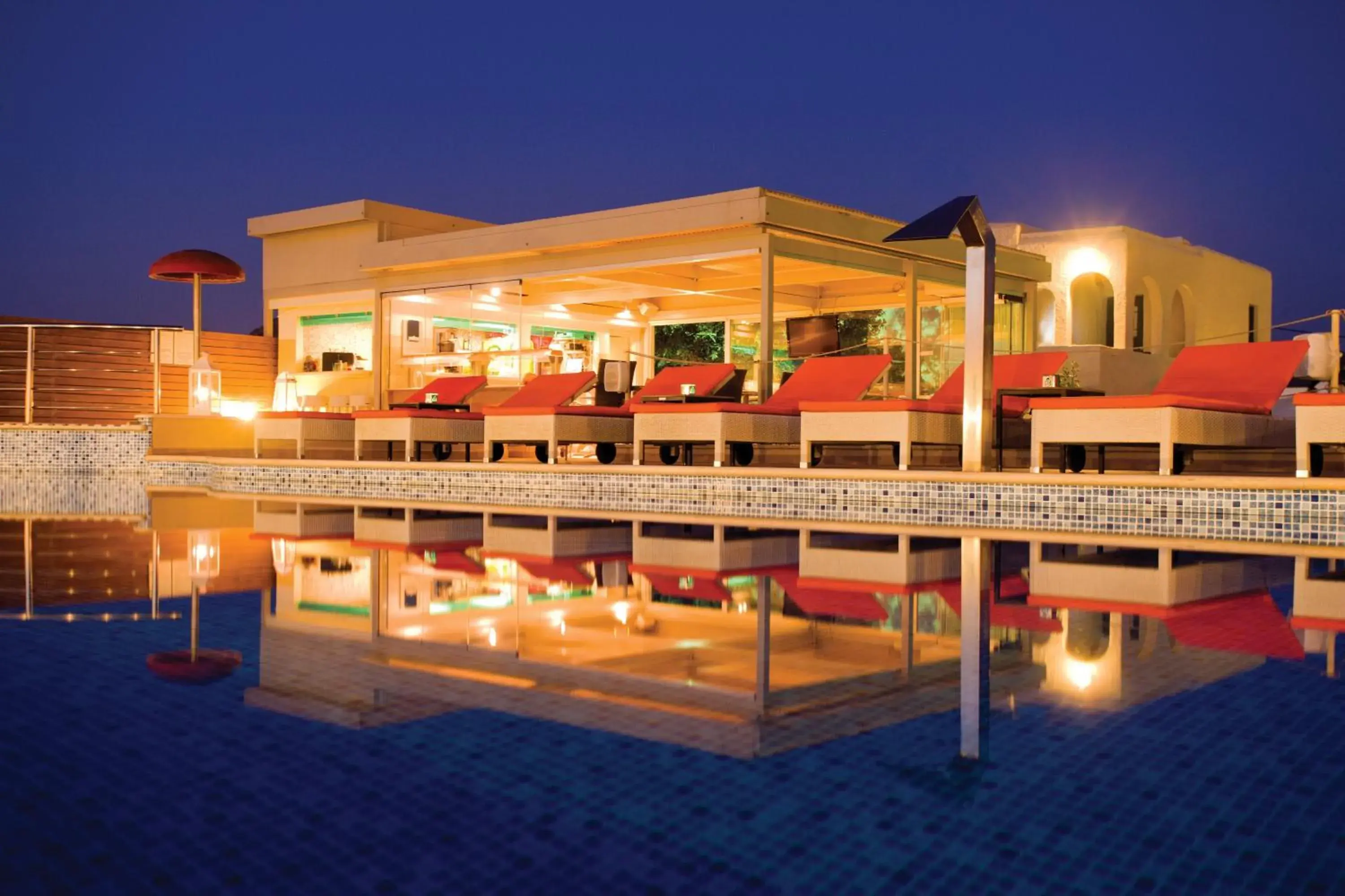 Facade/entrance in Princess Of Naxos Facade/entrance in Princess Of Naxos