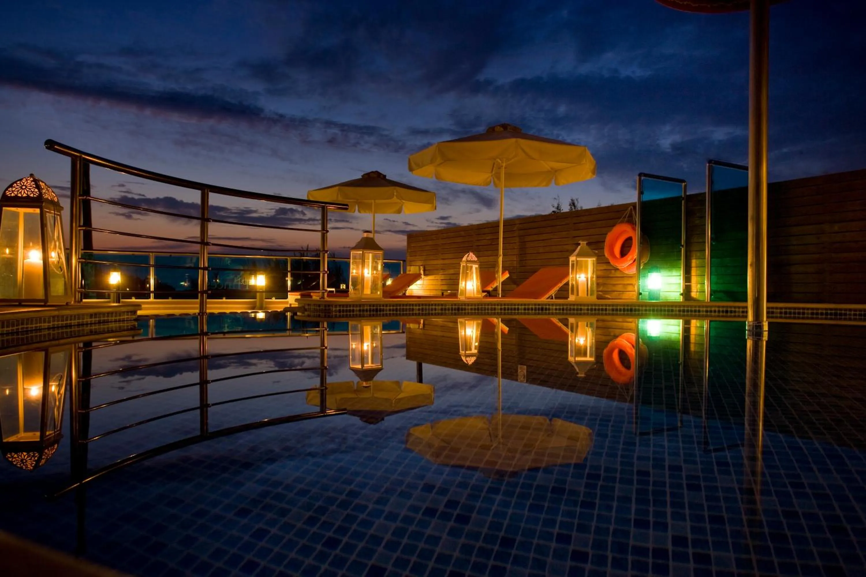 Swimming pool in Princess Of Naxos
