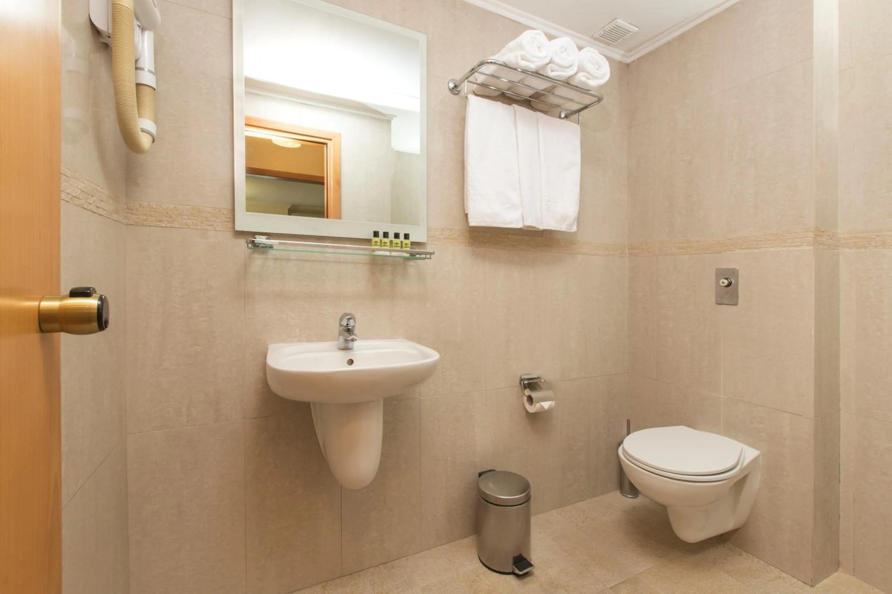 Shower in Telioni Hotel