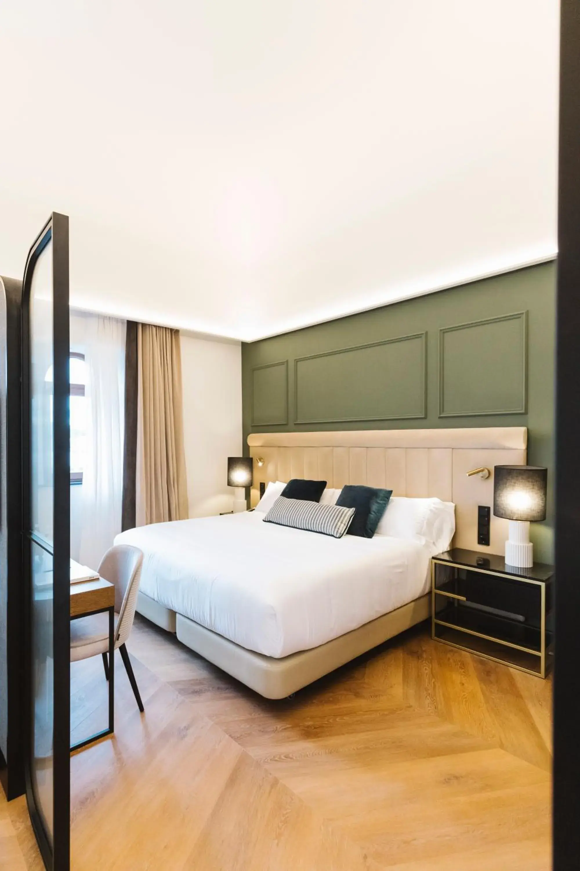 Bed in Palacio Arriluce Hotel - The Leading Hotels of the World Bed in Palacio Arriluce Hotel - The Leading Hotels of the World