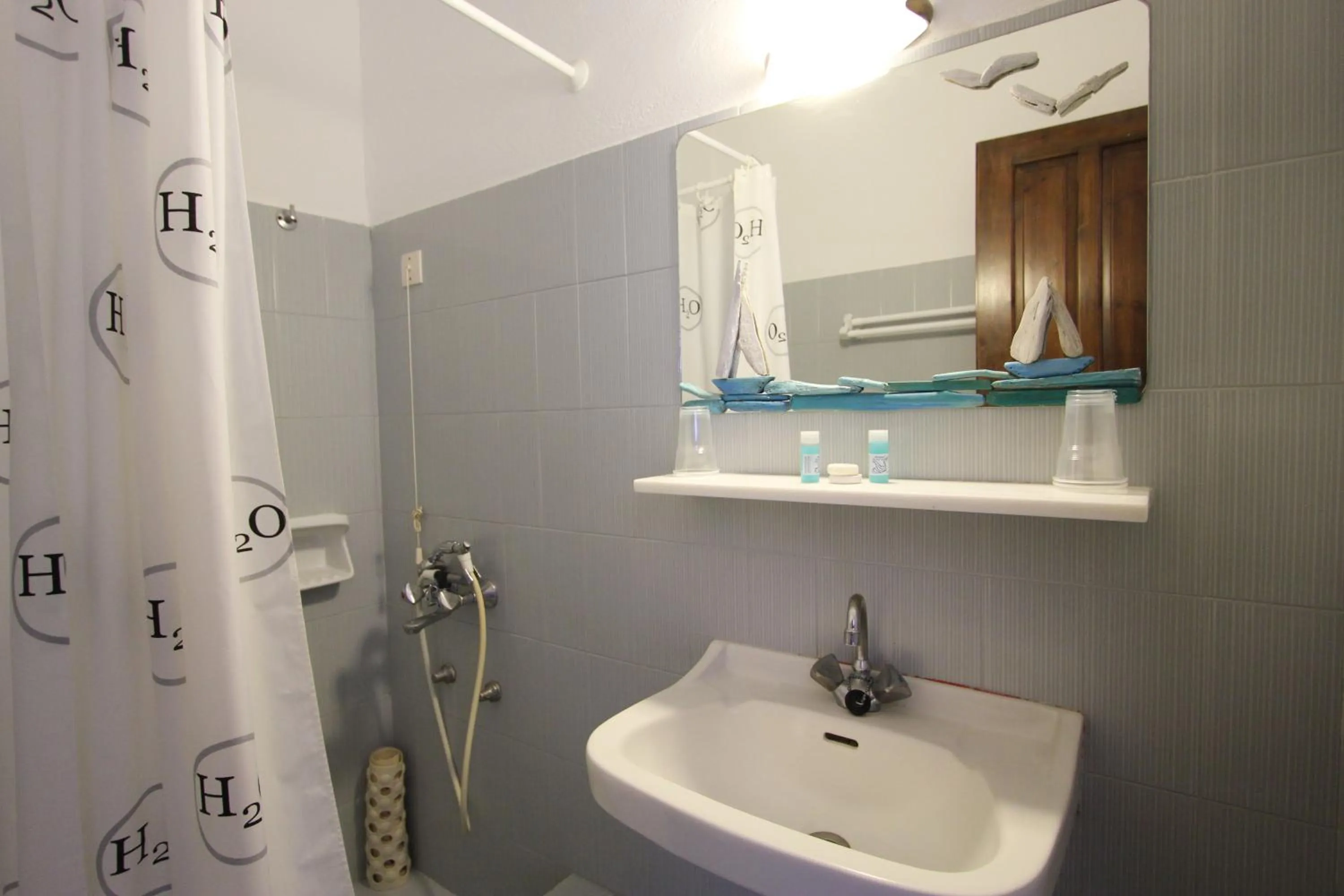 Bathroom in Hotel Swiss Home