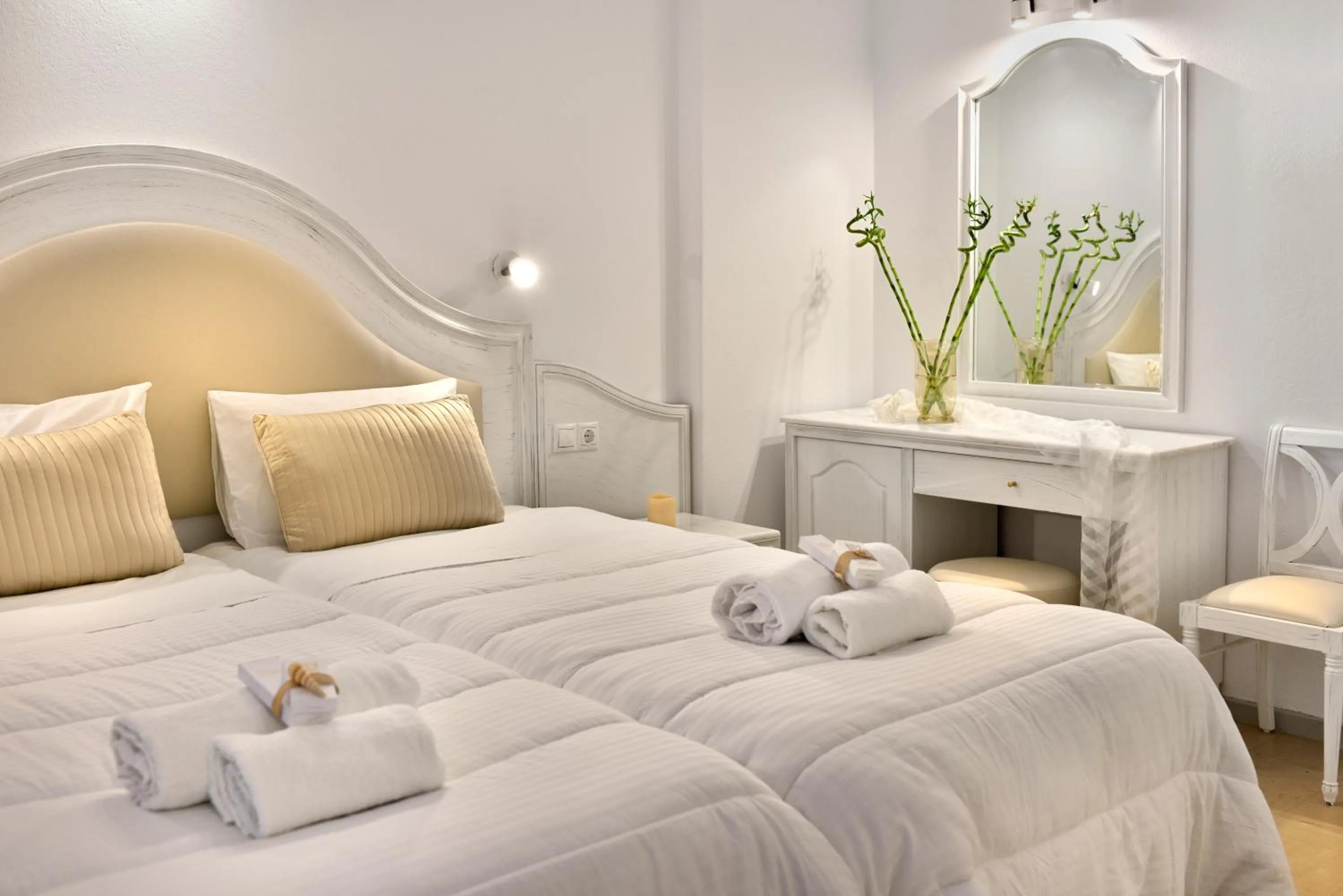 Bed in Hotel Nazos