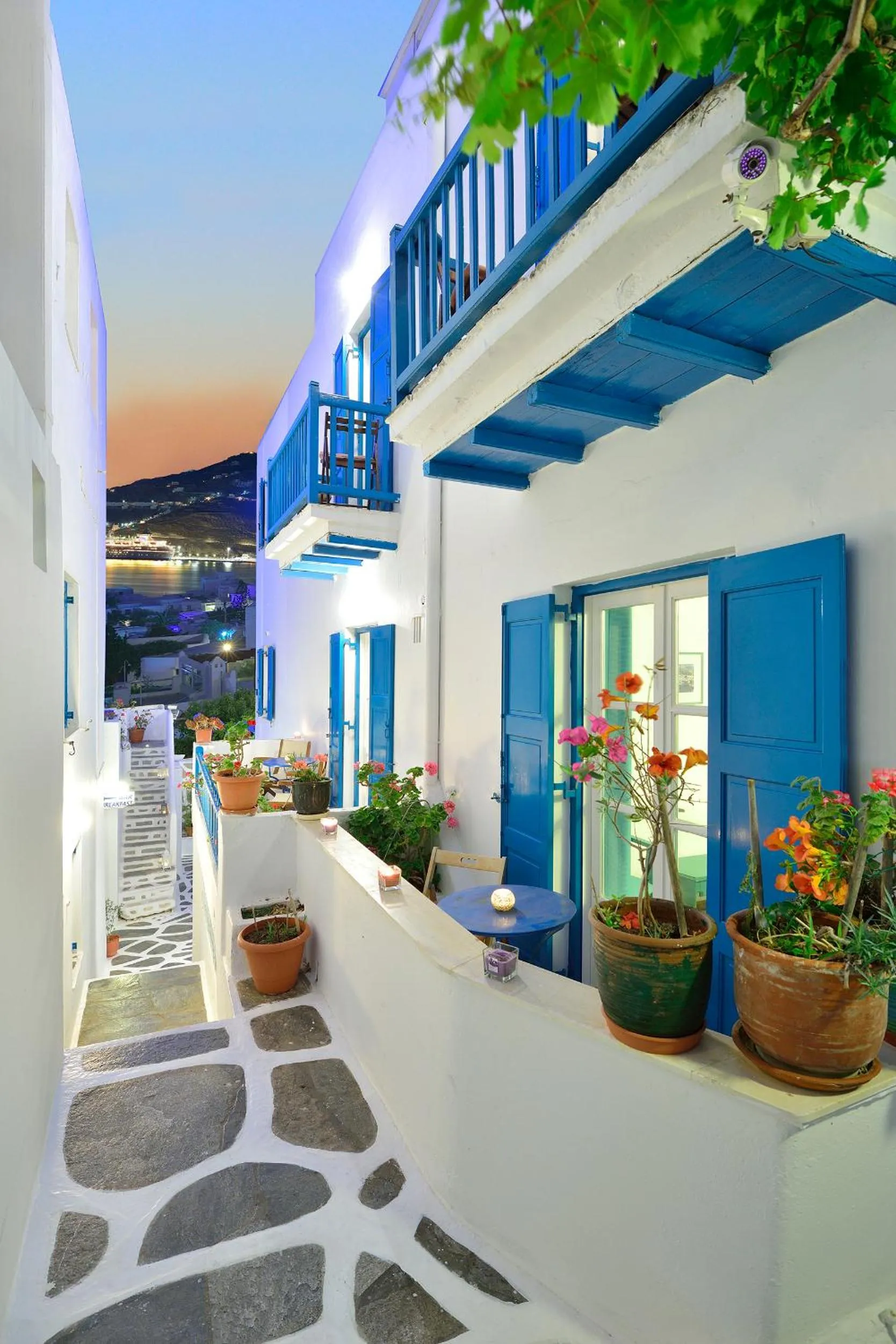 Decorative detail in Hotel Nazos