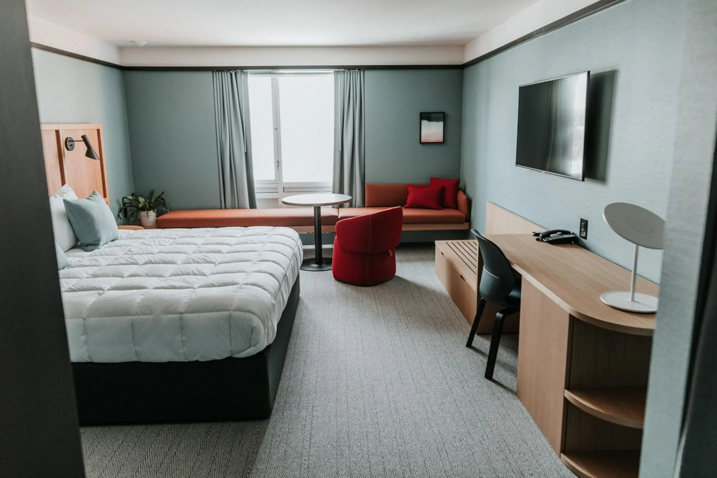 Bed in Haworth Hotel at Hope College Bed in Haworth Hotel at Hope College