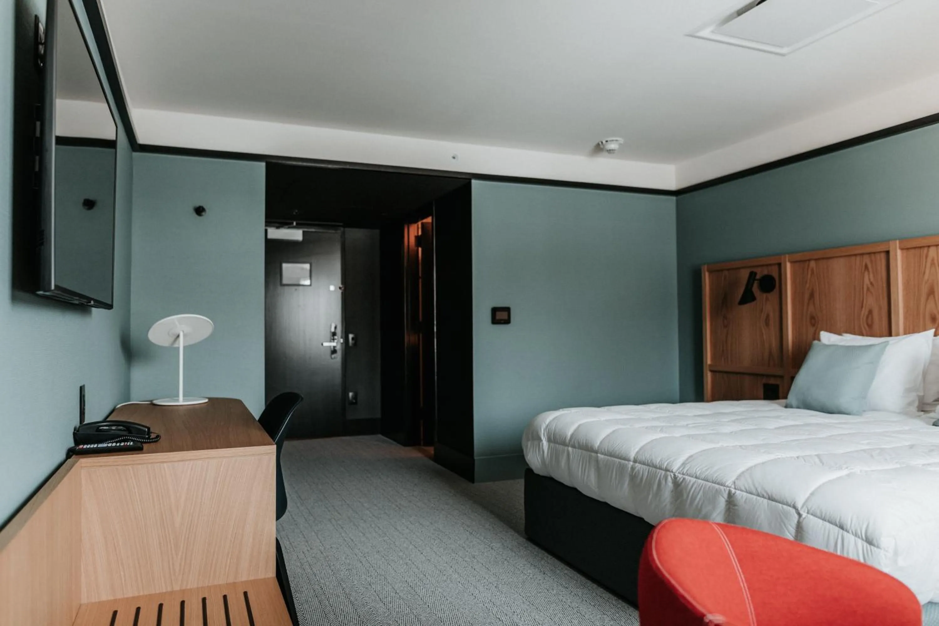 Bed in Haworth Hotel at Hope College