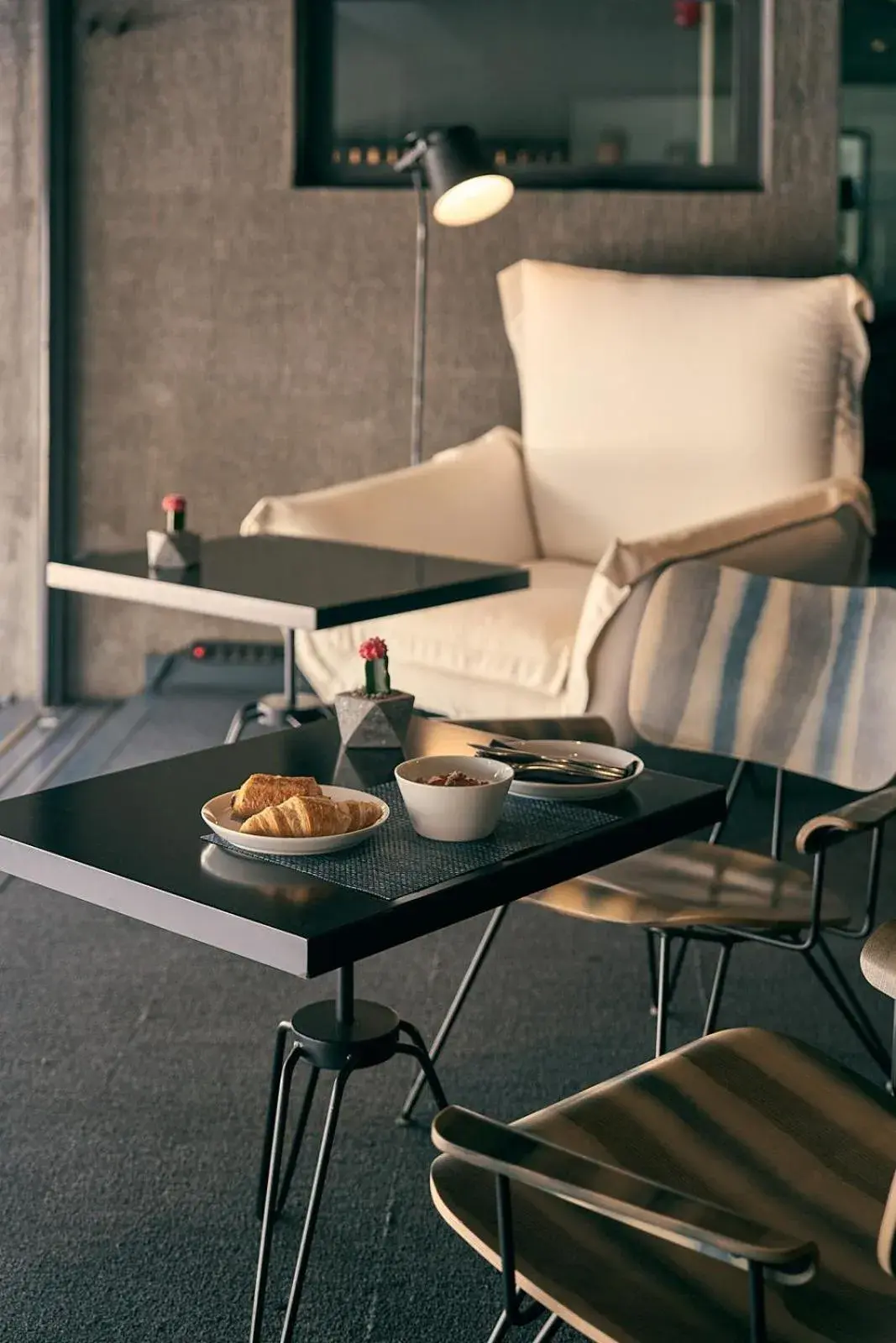 Breakfast in Periscope Breakfast in Periscope