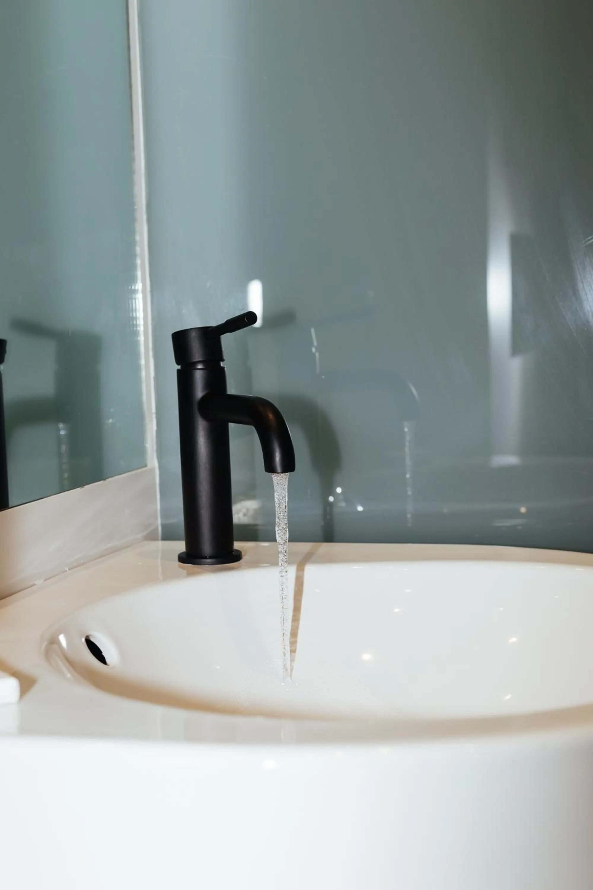 Bathroom in Periscope