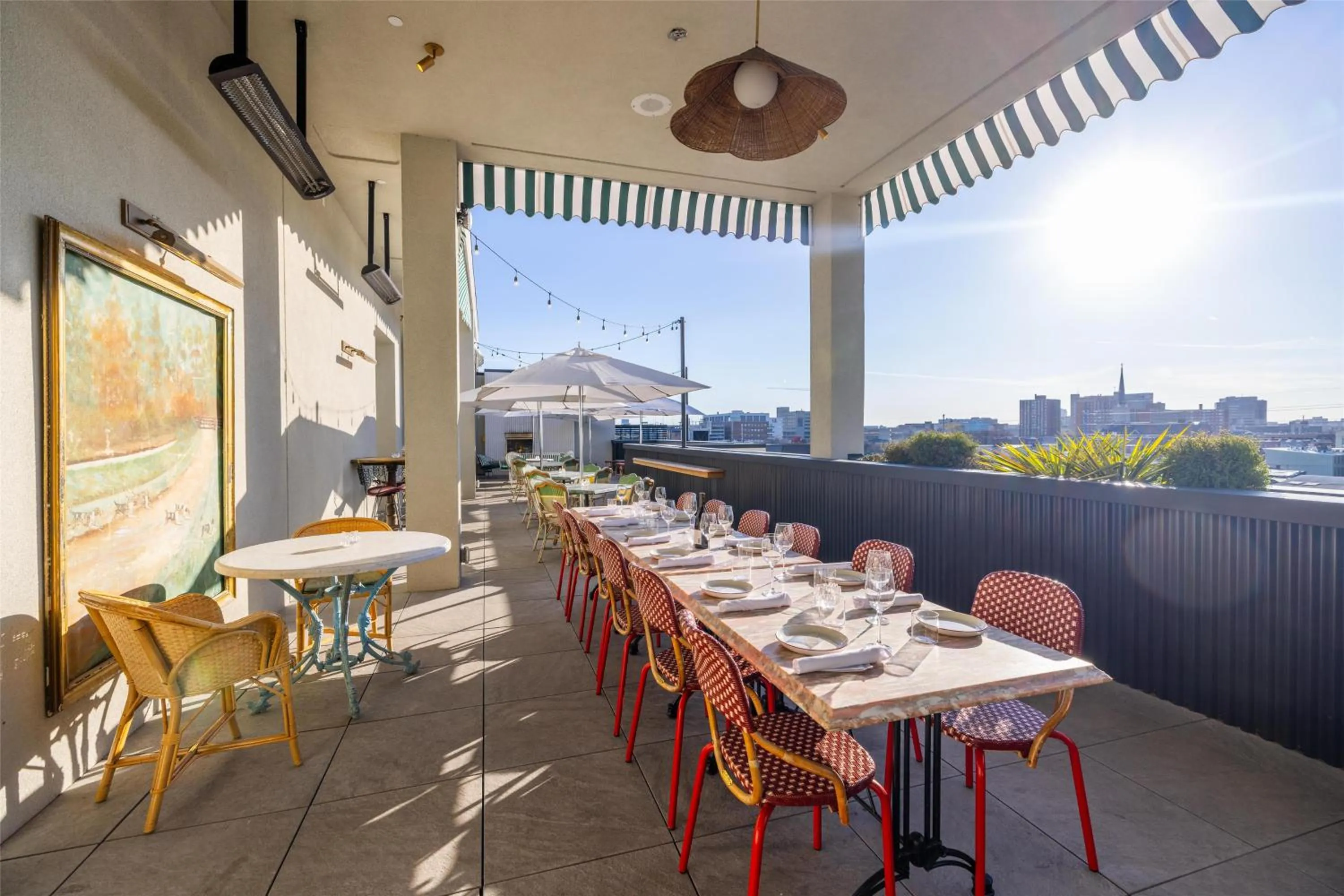 Patio in Hotel Genevieve, part of JdV by Hyatt