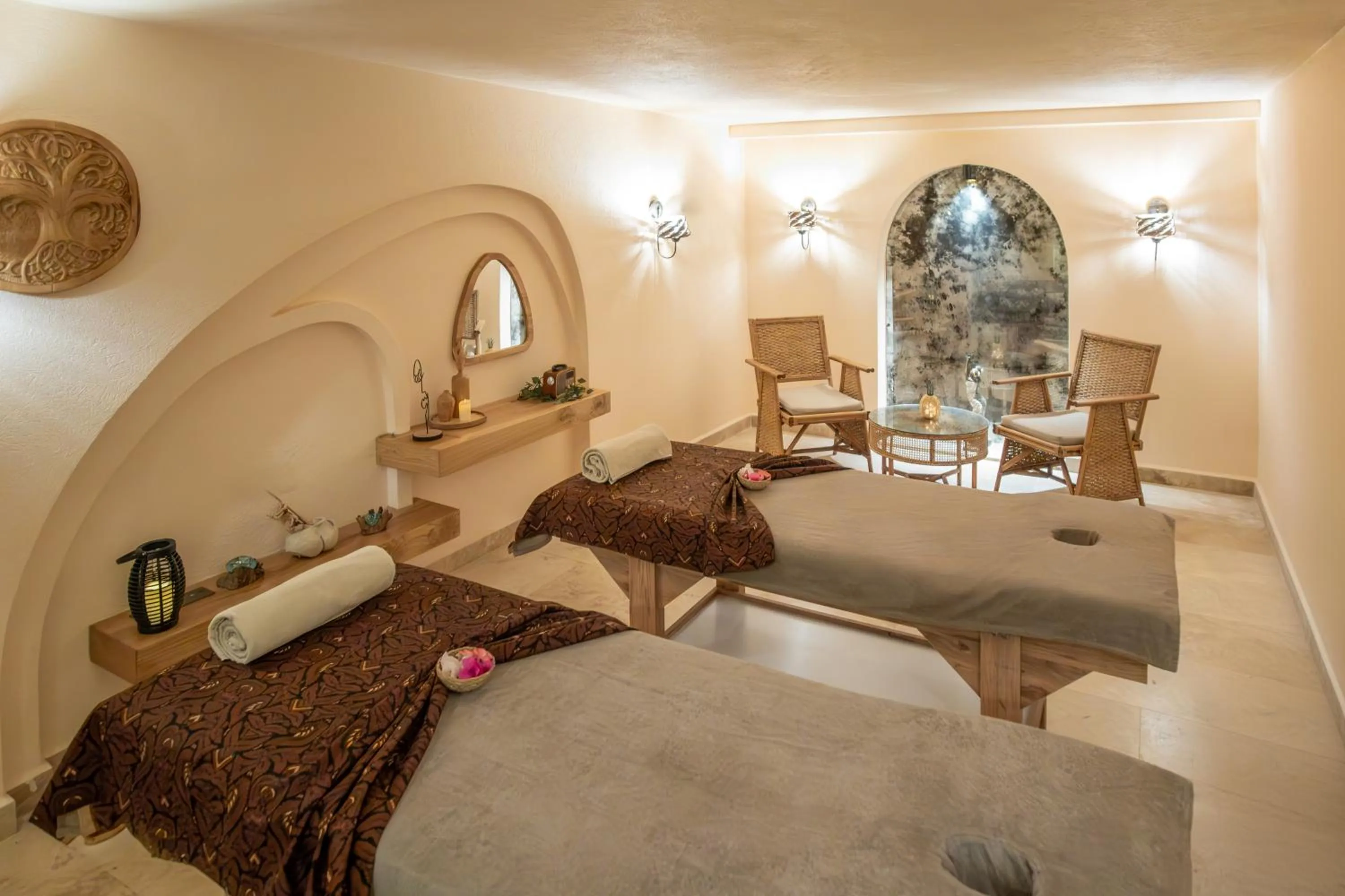 Massage in InOne Mucho Selection Hotel