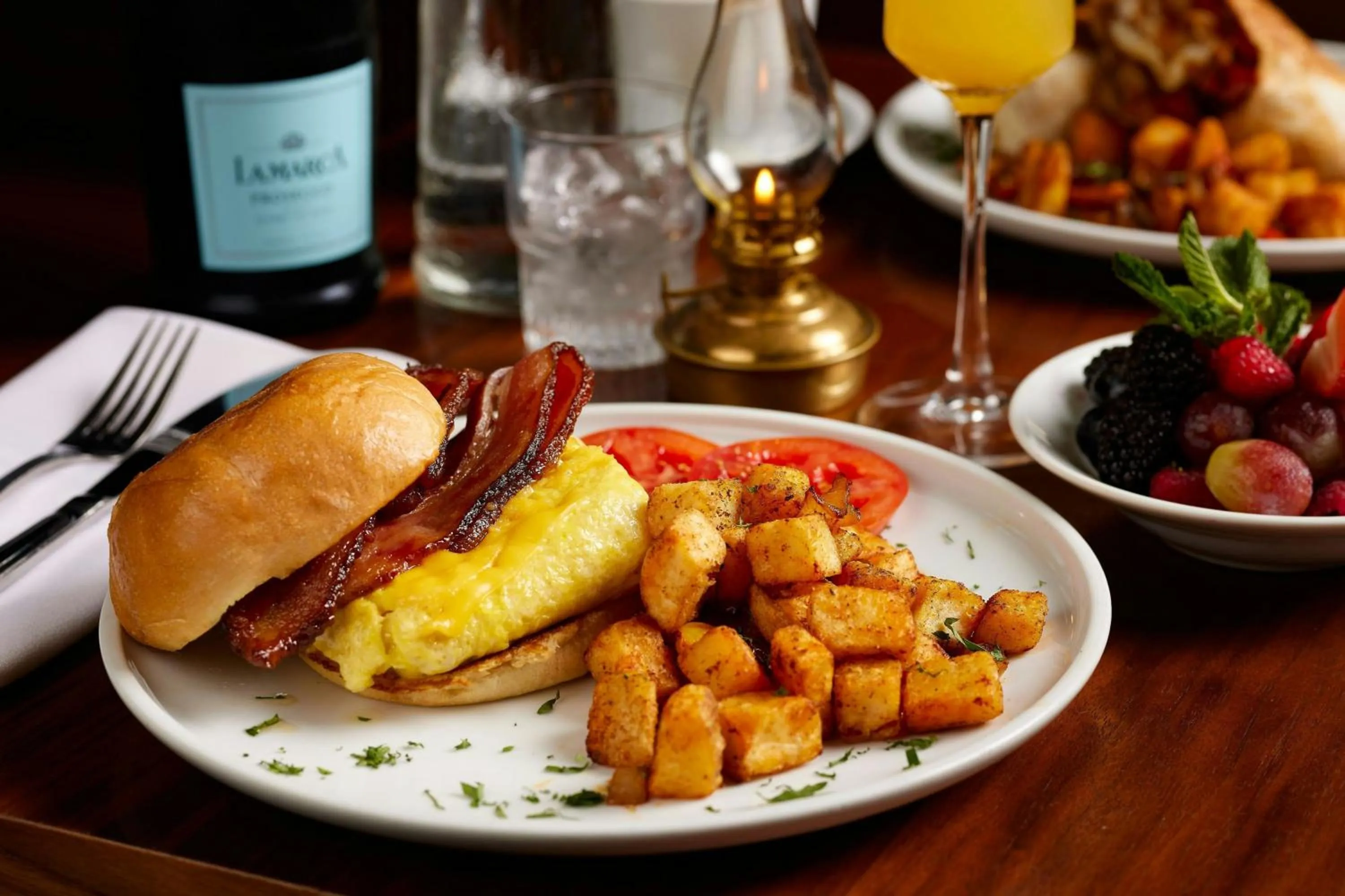 Restaurant/places to eat in FOUND Hotel, Miami Beach, Series by Marriott