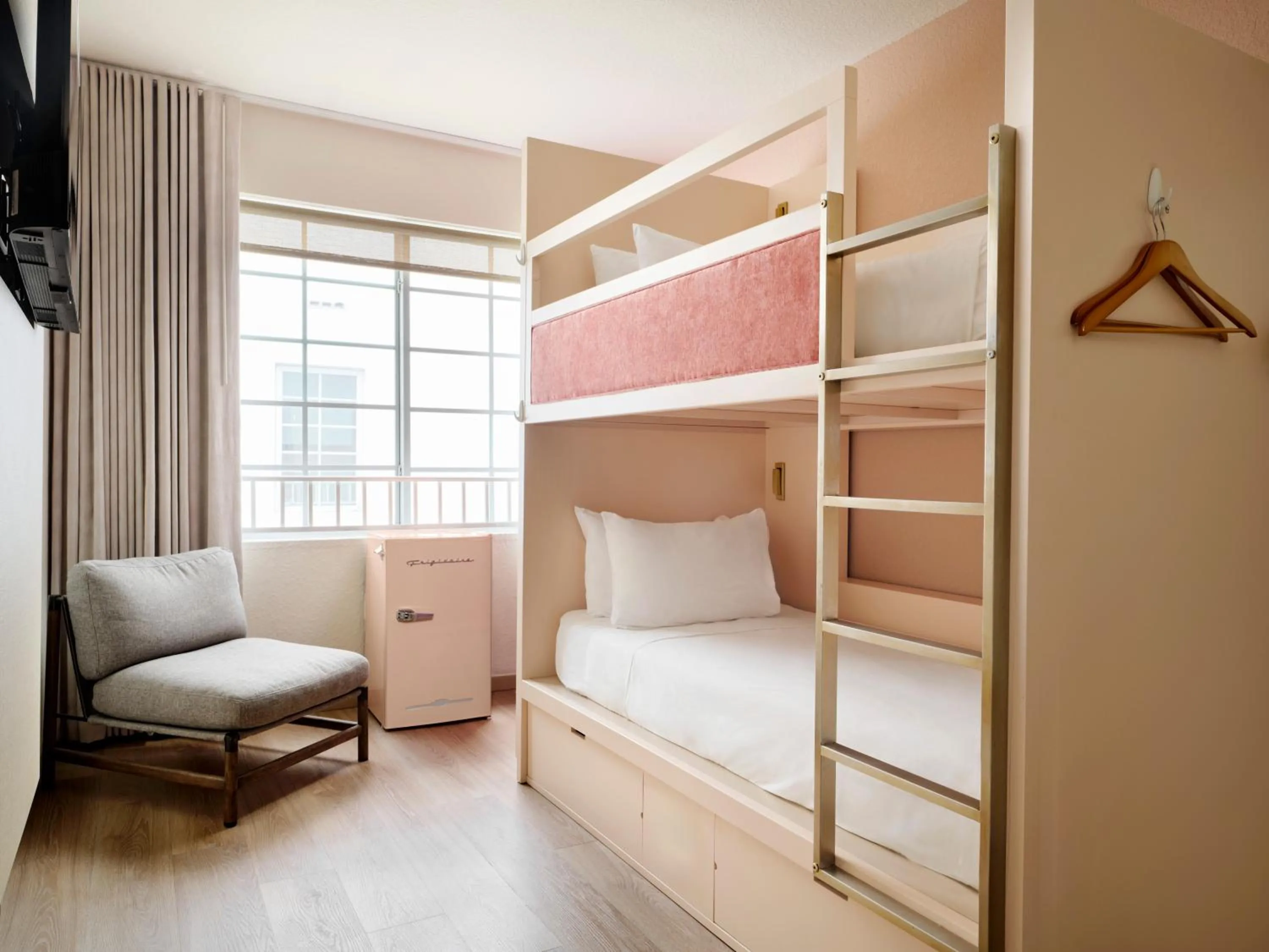 bunk bed, Bed in FOUND Hotels, Miami Beach, Series by Marriott