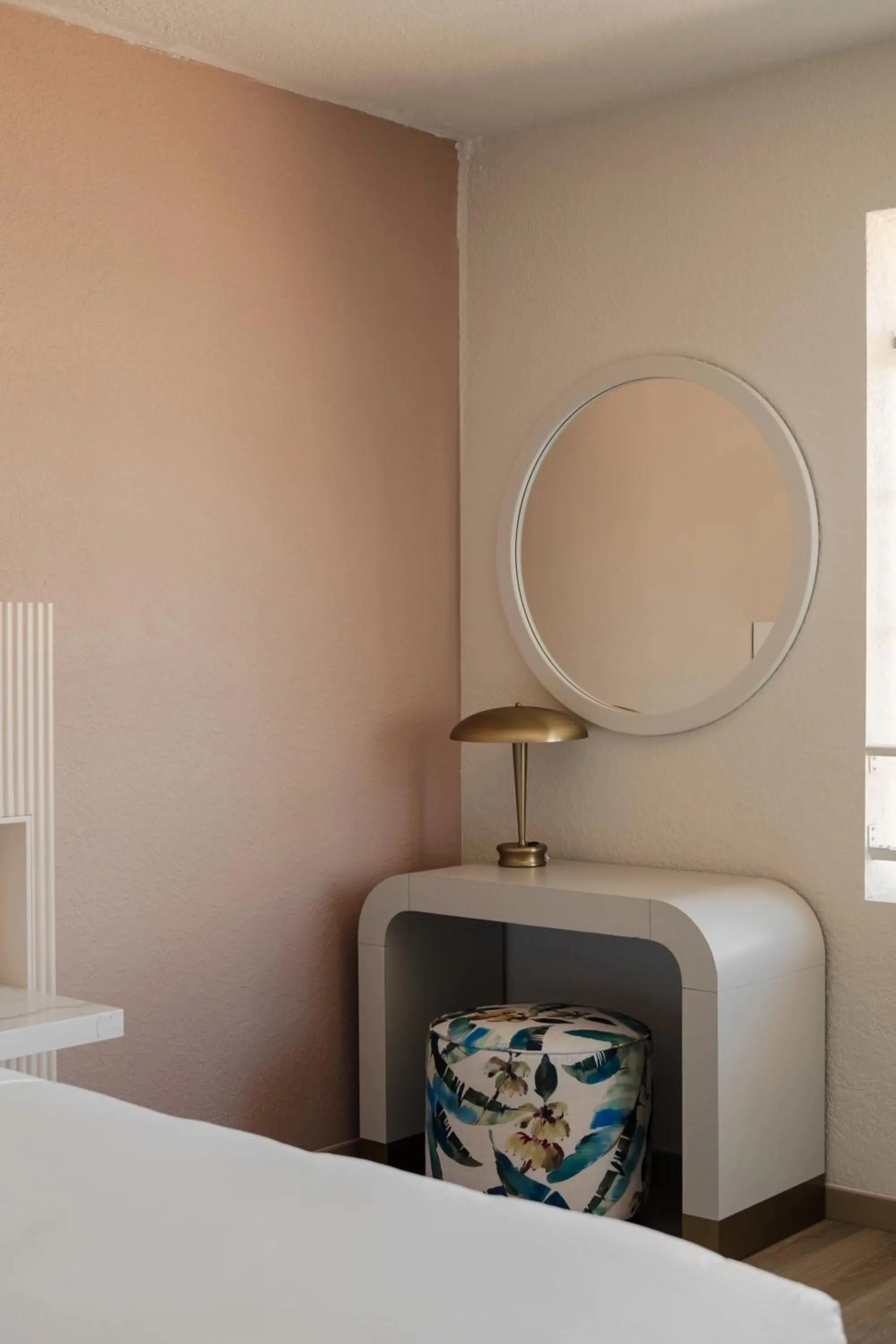 Bedroom, Bed in FOUND Hotel Miami Beach