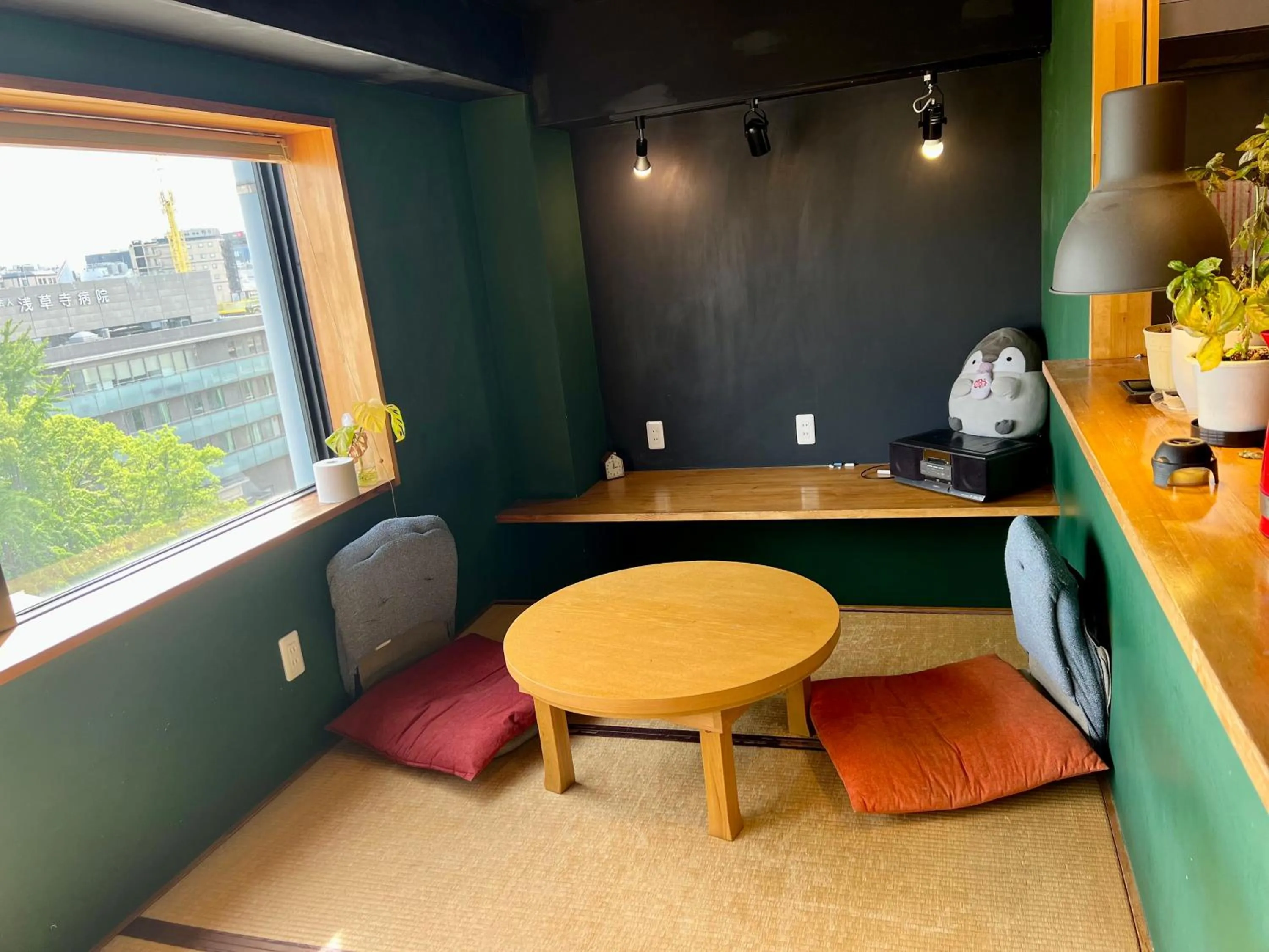 Living room in TenTen Guesthouse in Asakusa