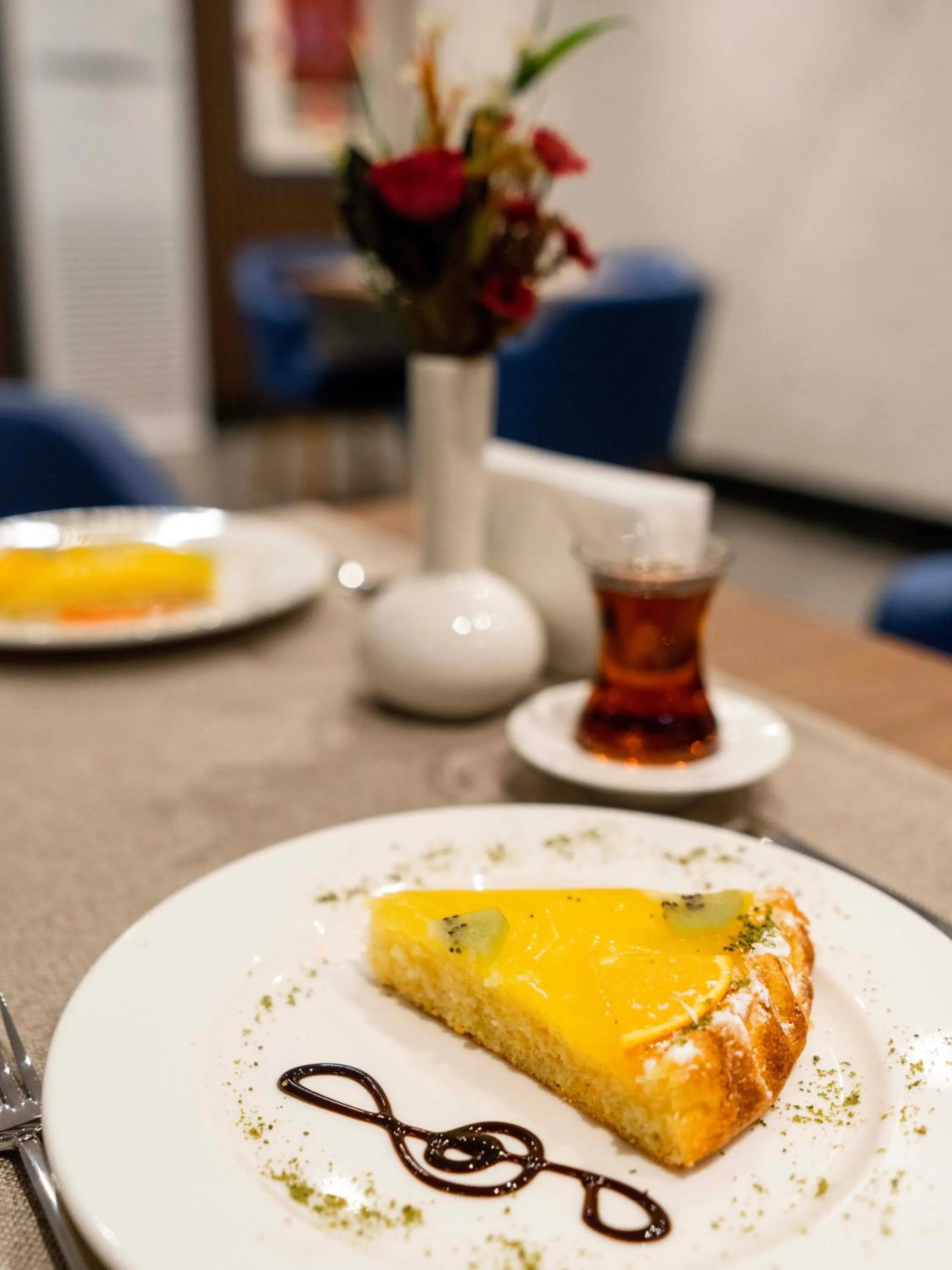 Restaurant/places to eat in THE BOSFOR HOTEL