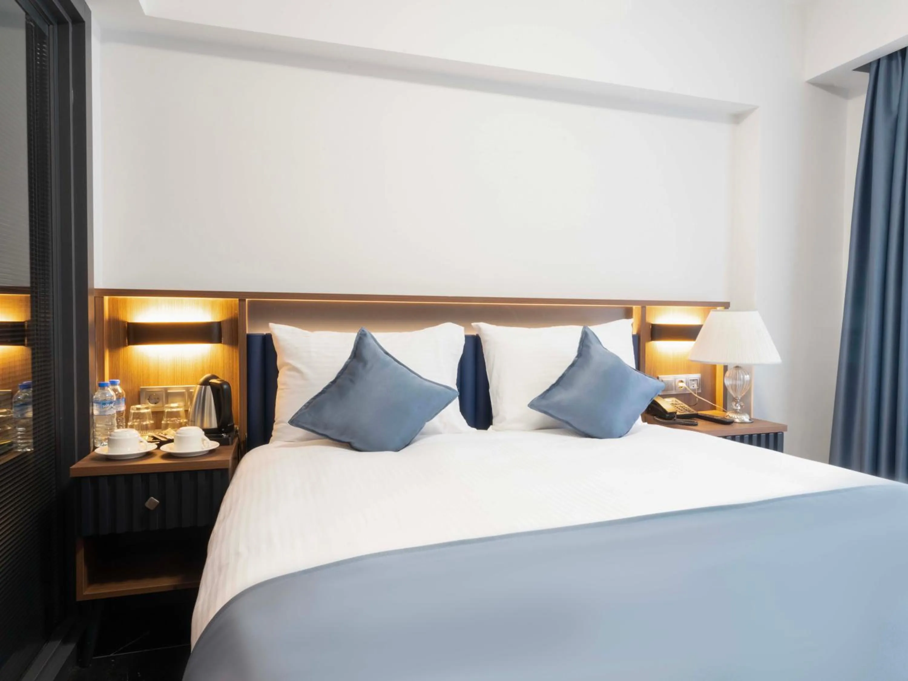 Photo of the whole room, Bed in THE BOSFOR HOTEL